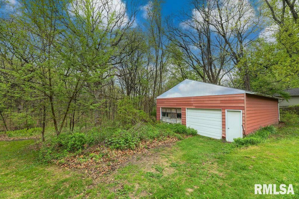 1121 N Wood Road, Peoria, Illinois image 8