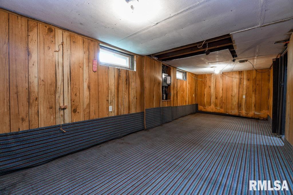 1121 N Wood Road, Peoria, Illinois image 43
