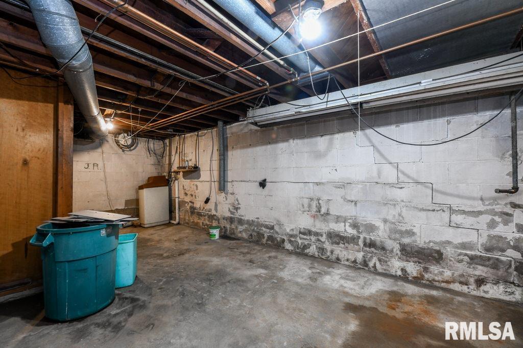 1121 N Wood Road, Peoria, Illinois image 45