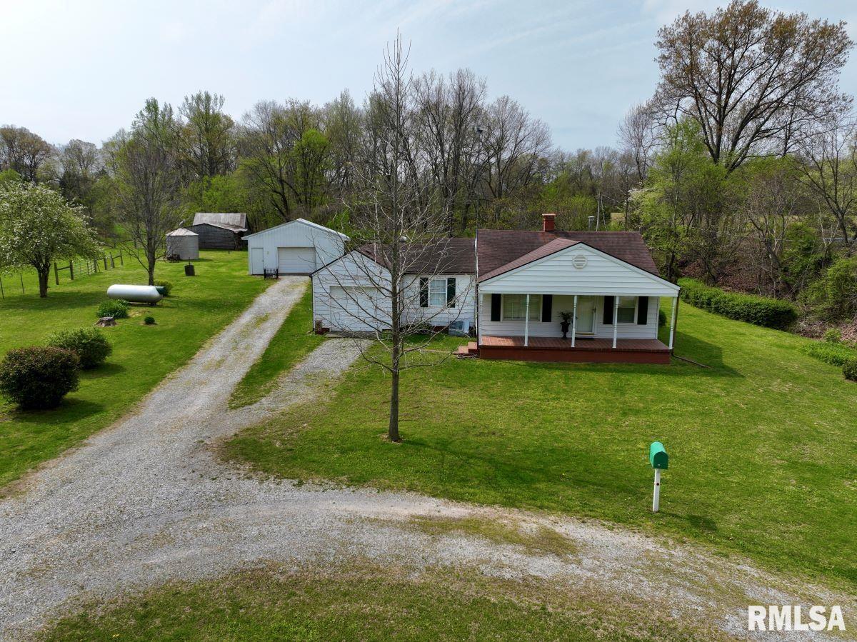 22 Roundhouse Road, Herod, Illinois image 3