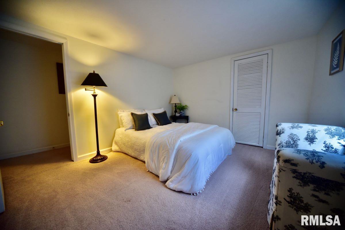 22 Roundhouse Road, Herod, Illinois image 14