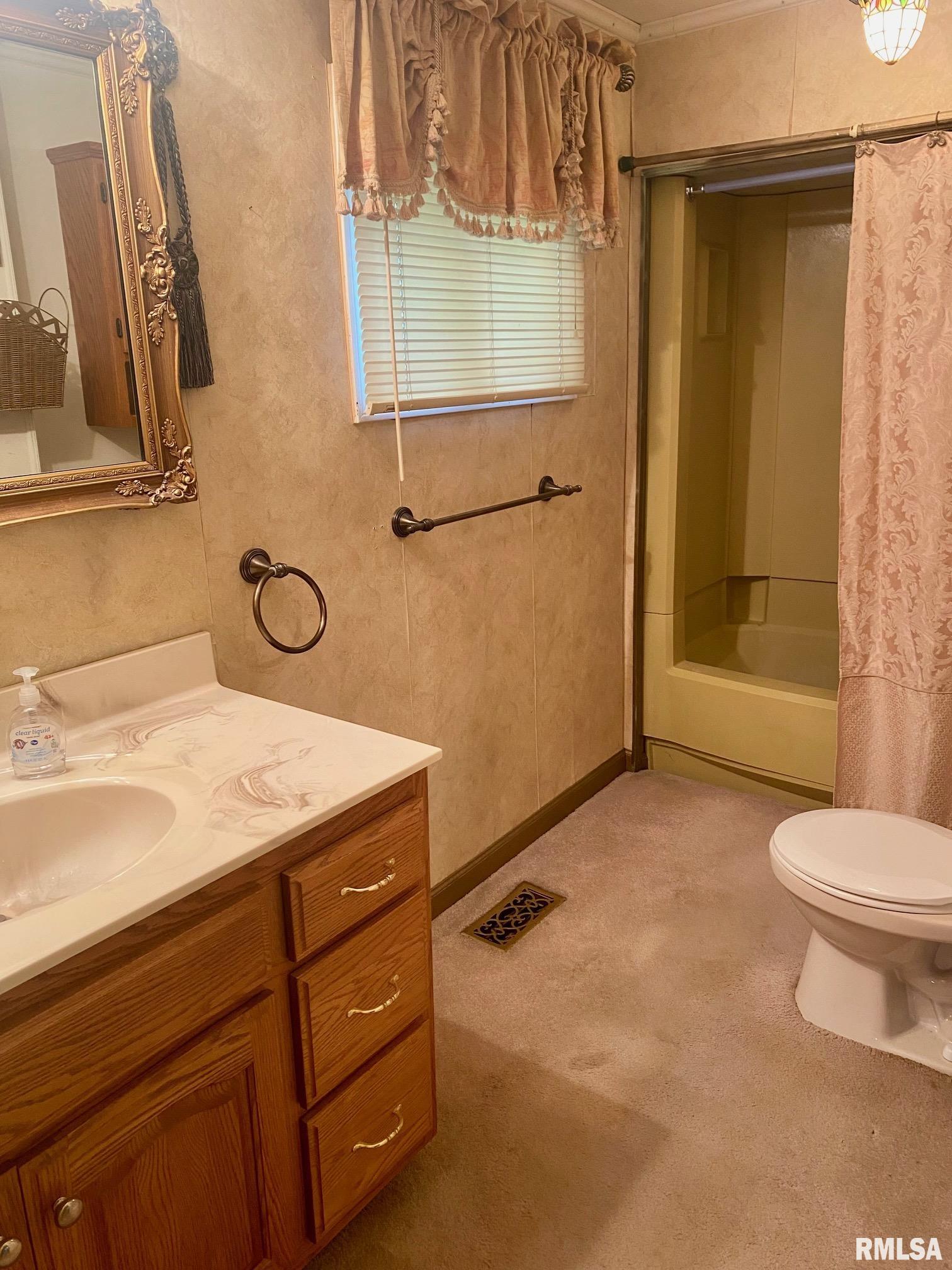 312 N Horrell Avenue, West Frankfort, Illinois image 12