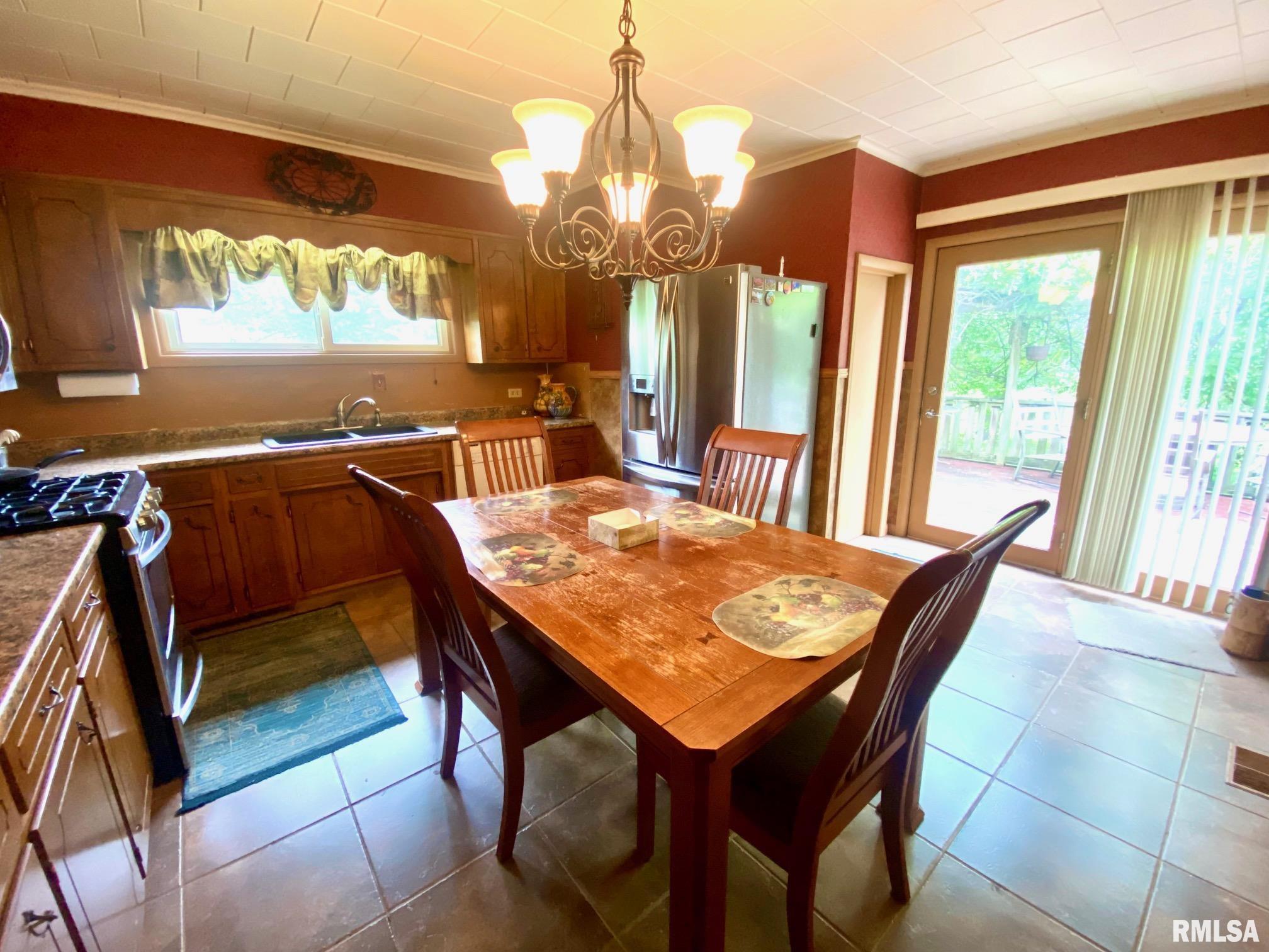312 N Horrell Avenue, West Frankfort, Illinois image 8