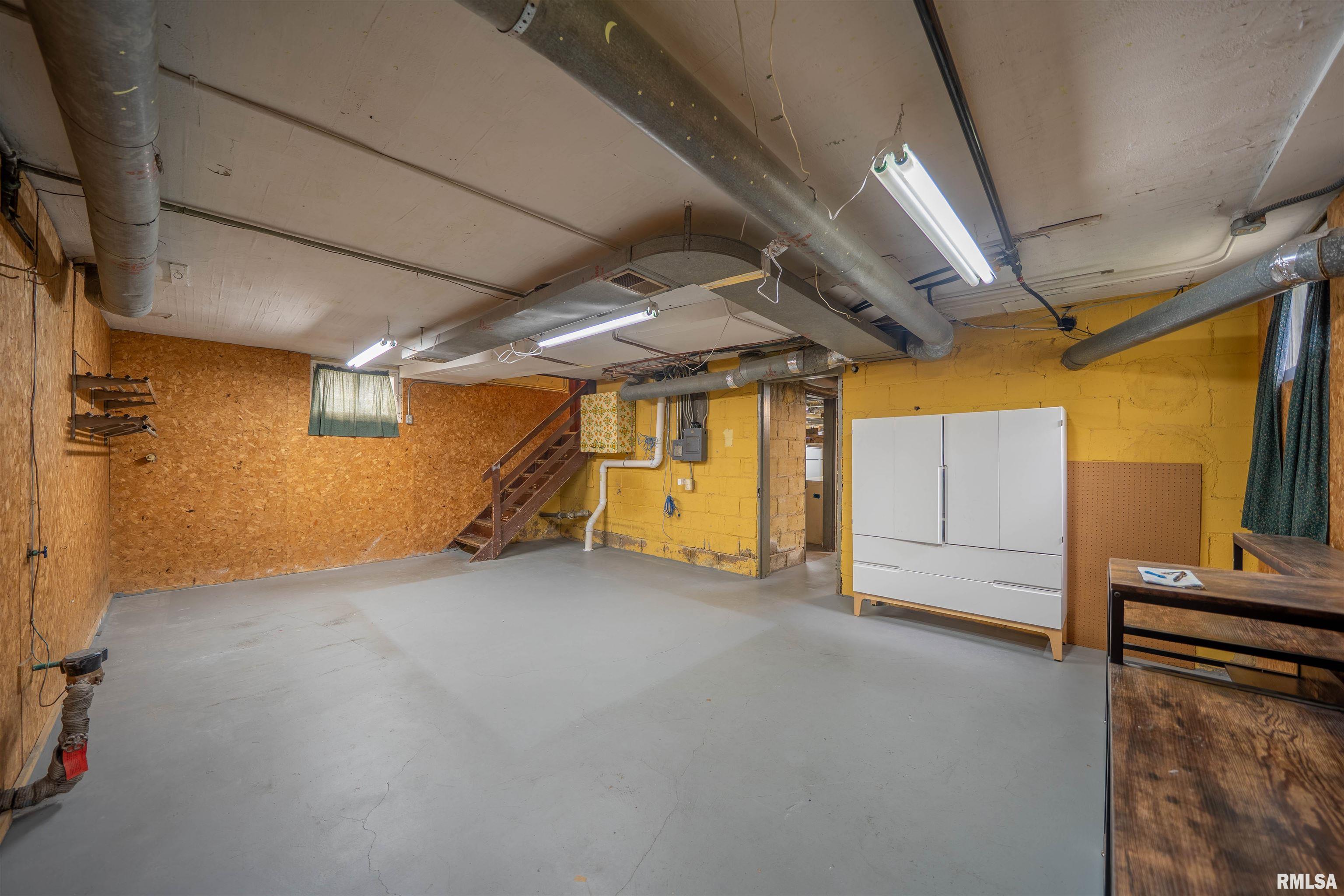 134 W Hanssler Place, Peoria, Illinois image 48