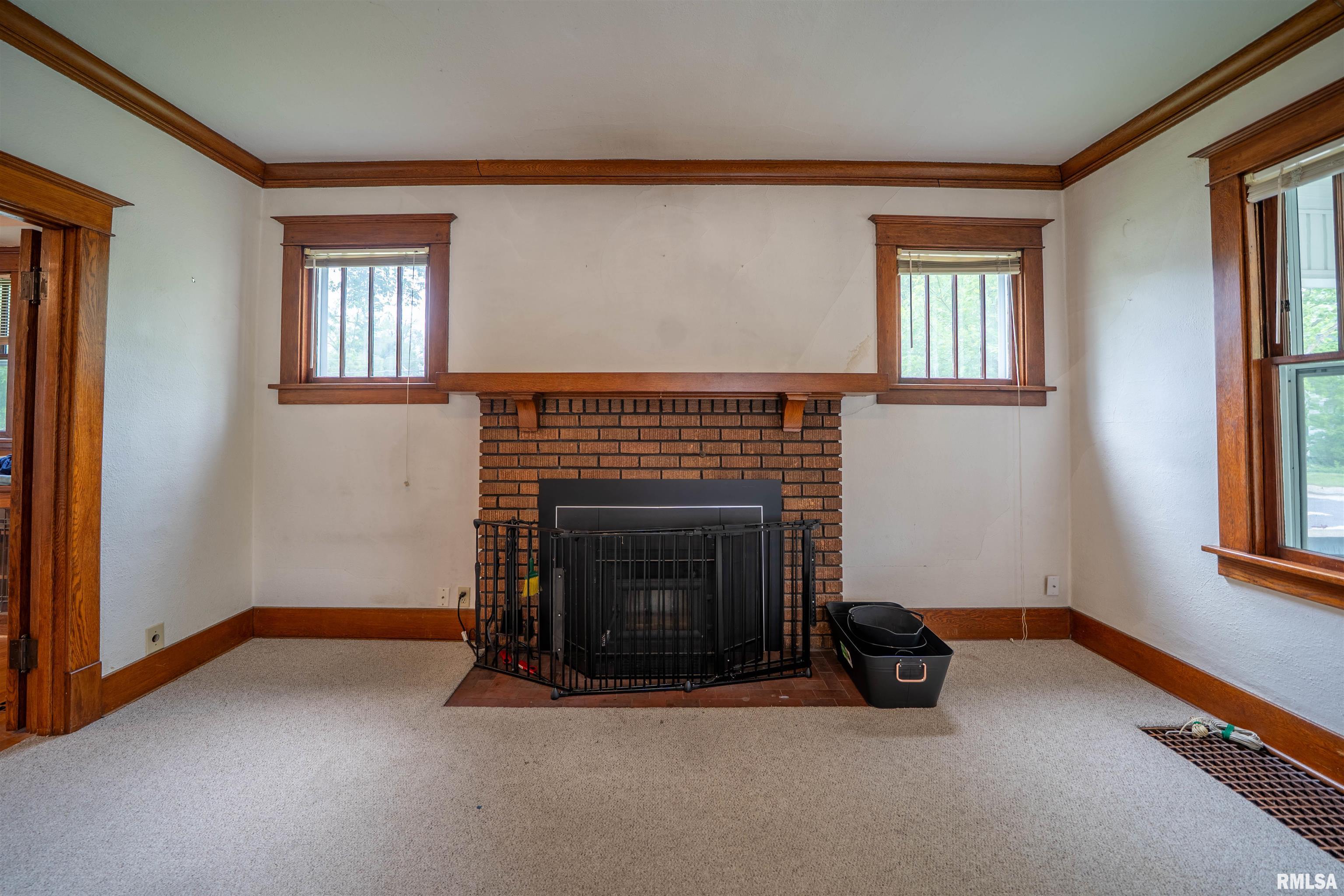134 W Hanssler Place, Peoria, Illinois image 8