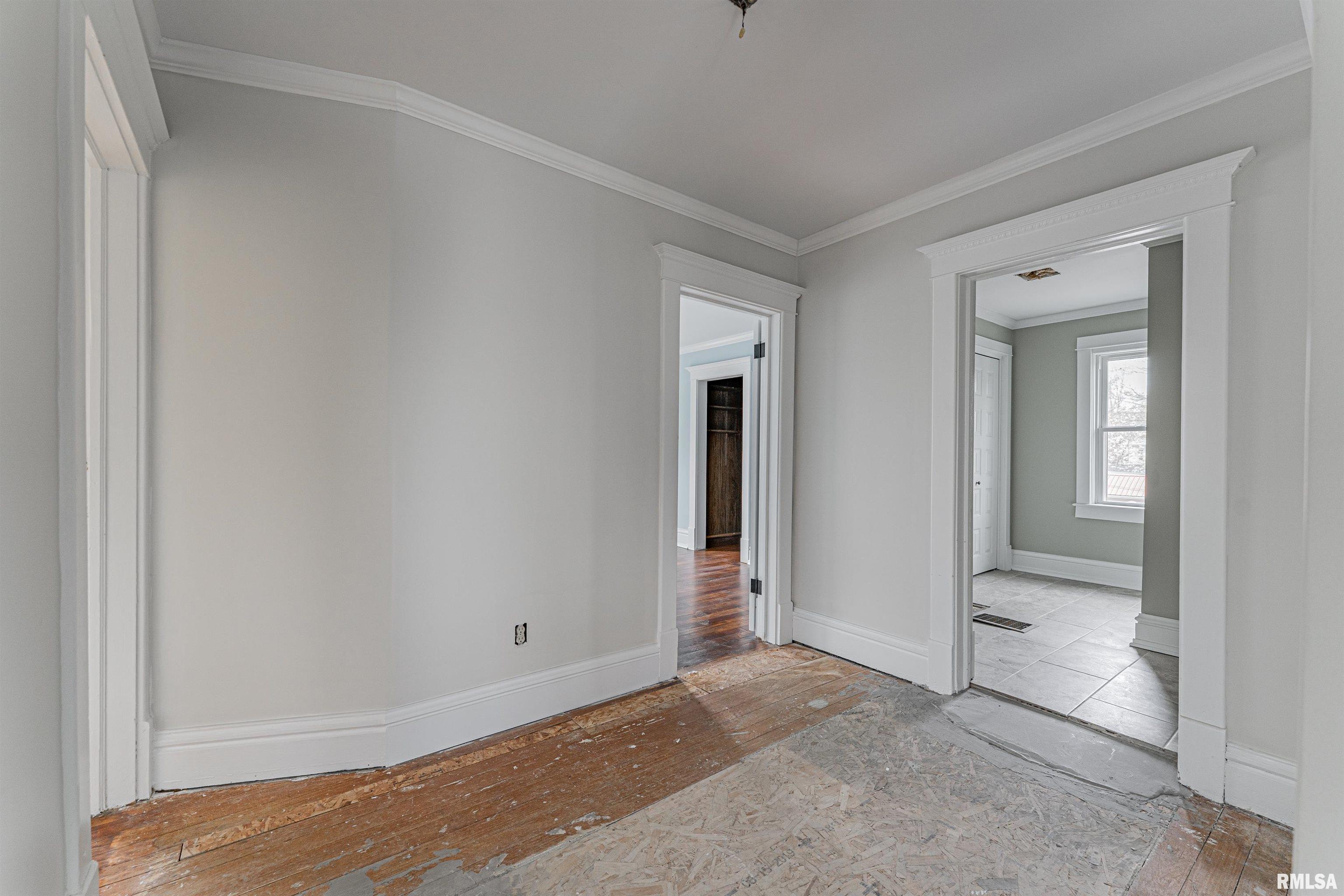 609 College Avenue, Lincoln, Illinois image 19