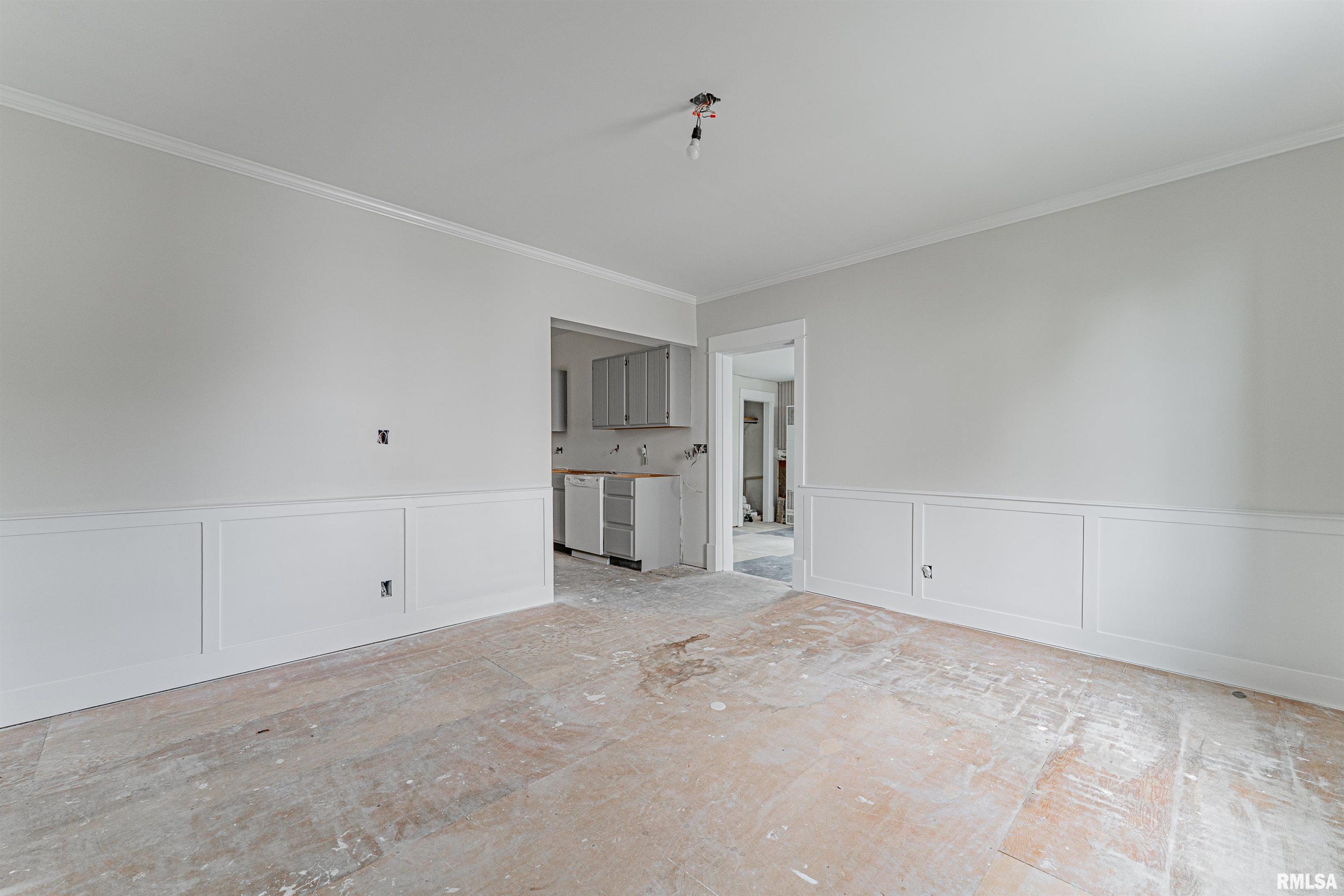 609 College Avenue, Lincoln, Illinois image 13