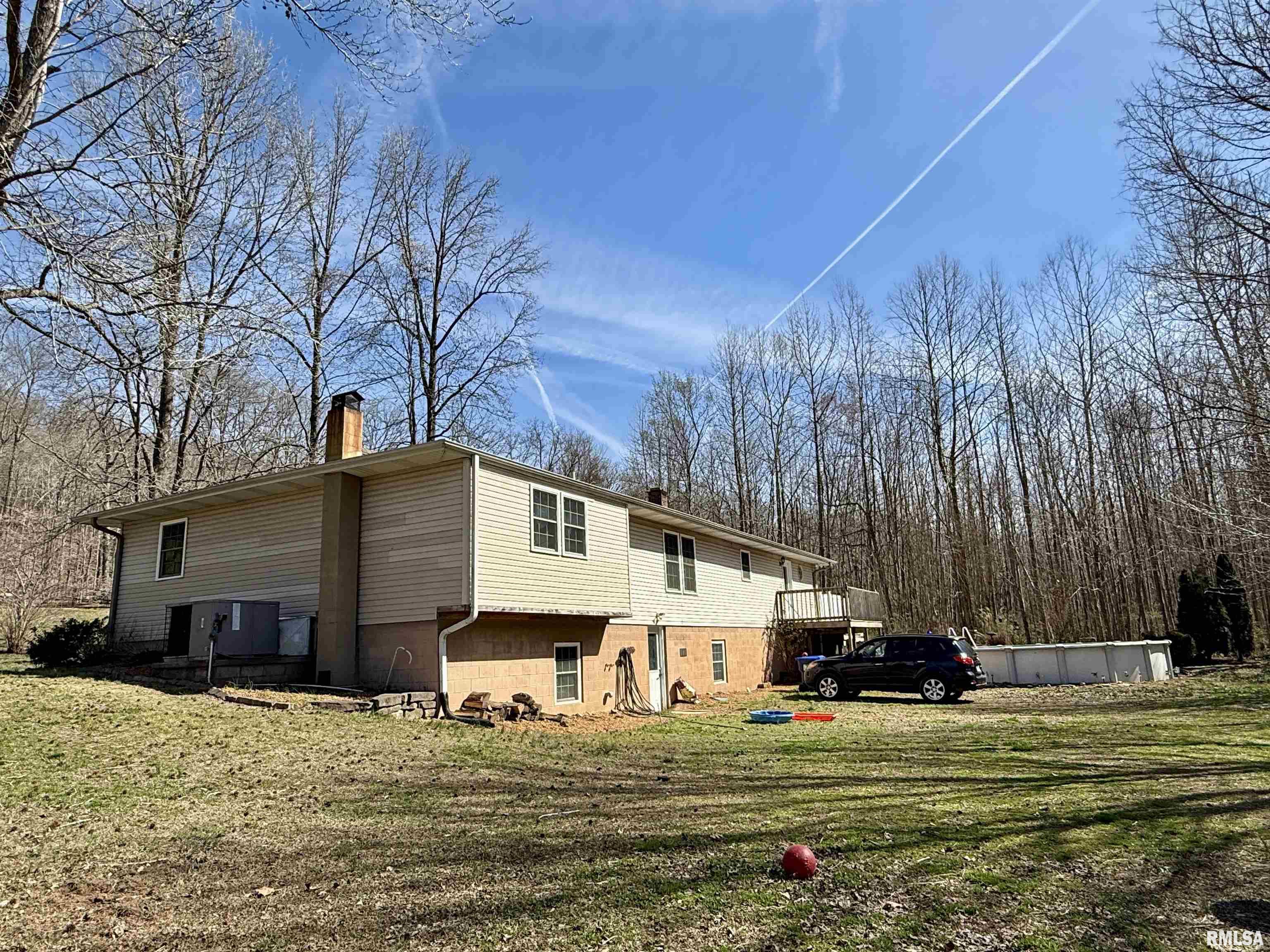 6180 Reevesville Road, Grantsburg, Illinois image 2