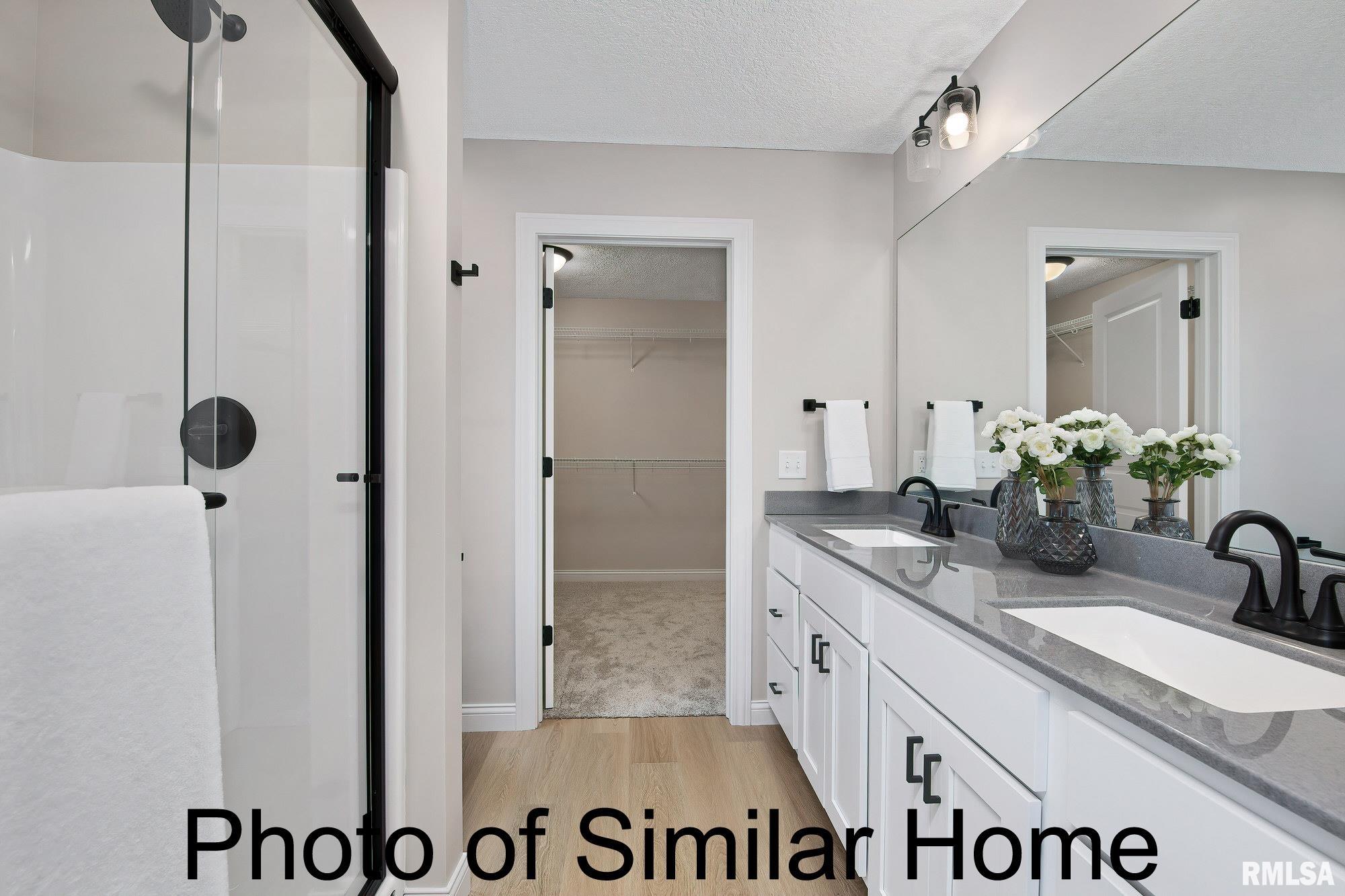 3808 Orchard Drive, Bettendorf, Iowa image 18