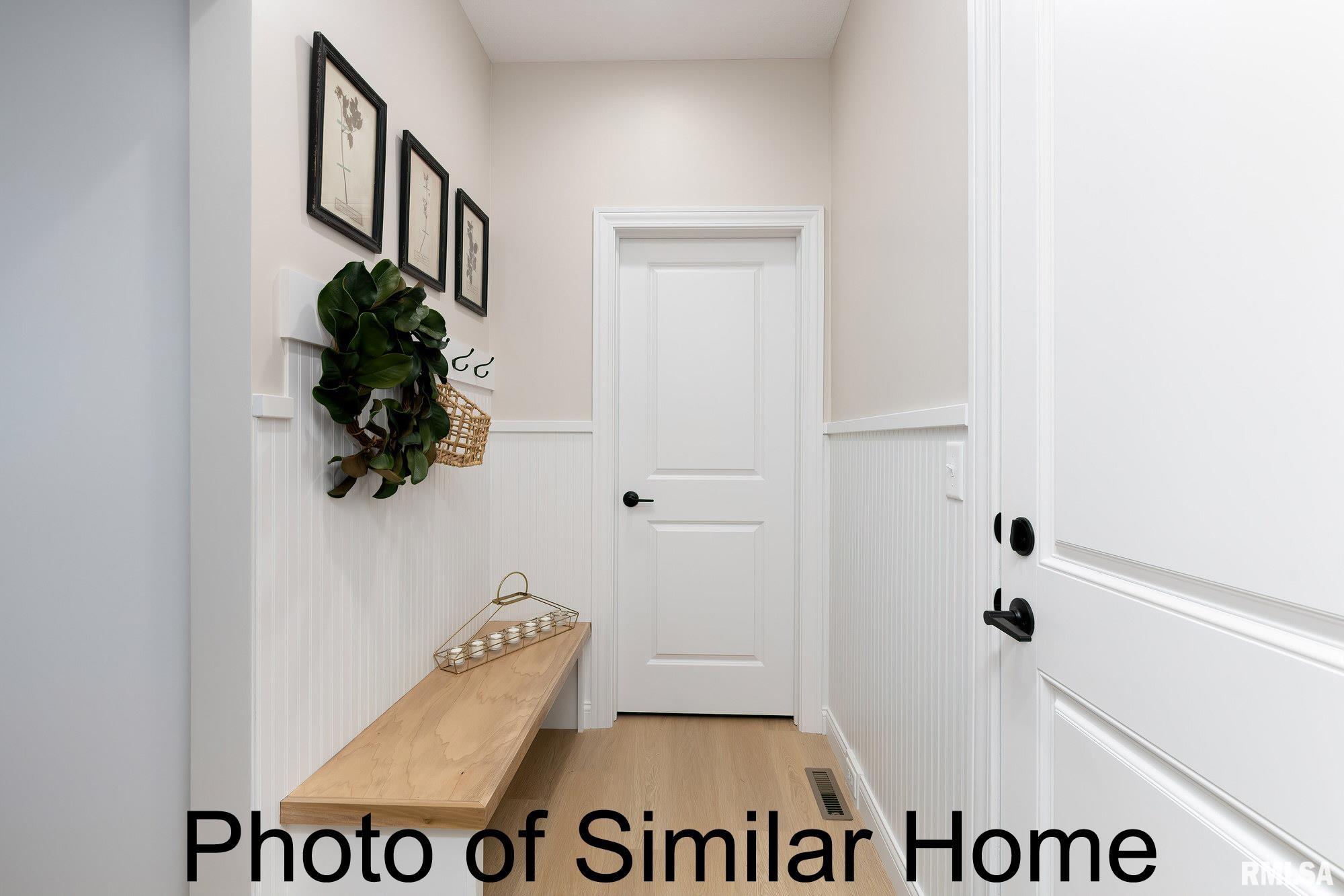 3808 Orchard Drive, Bettendorf, Iowa image 14
