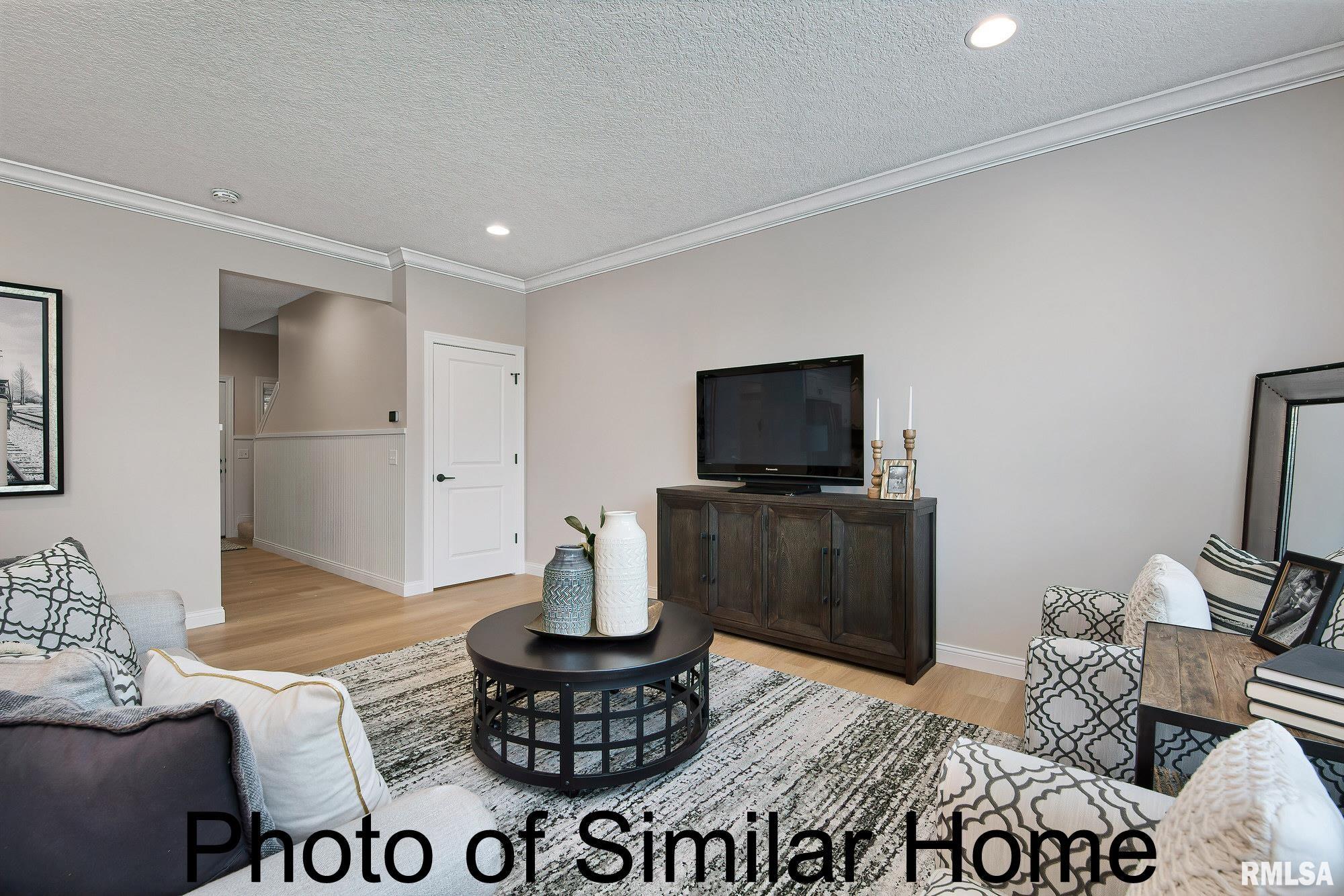 3808 Orchard Drive, Bettendorf, Iowa image 13