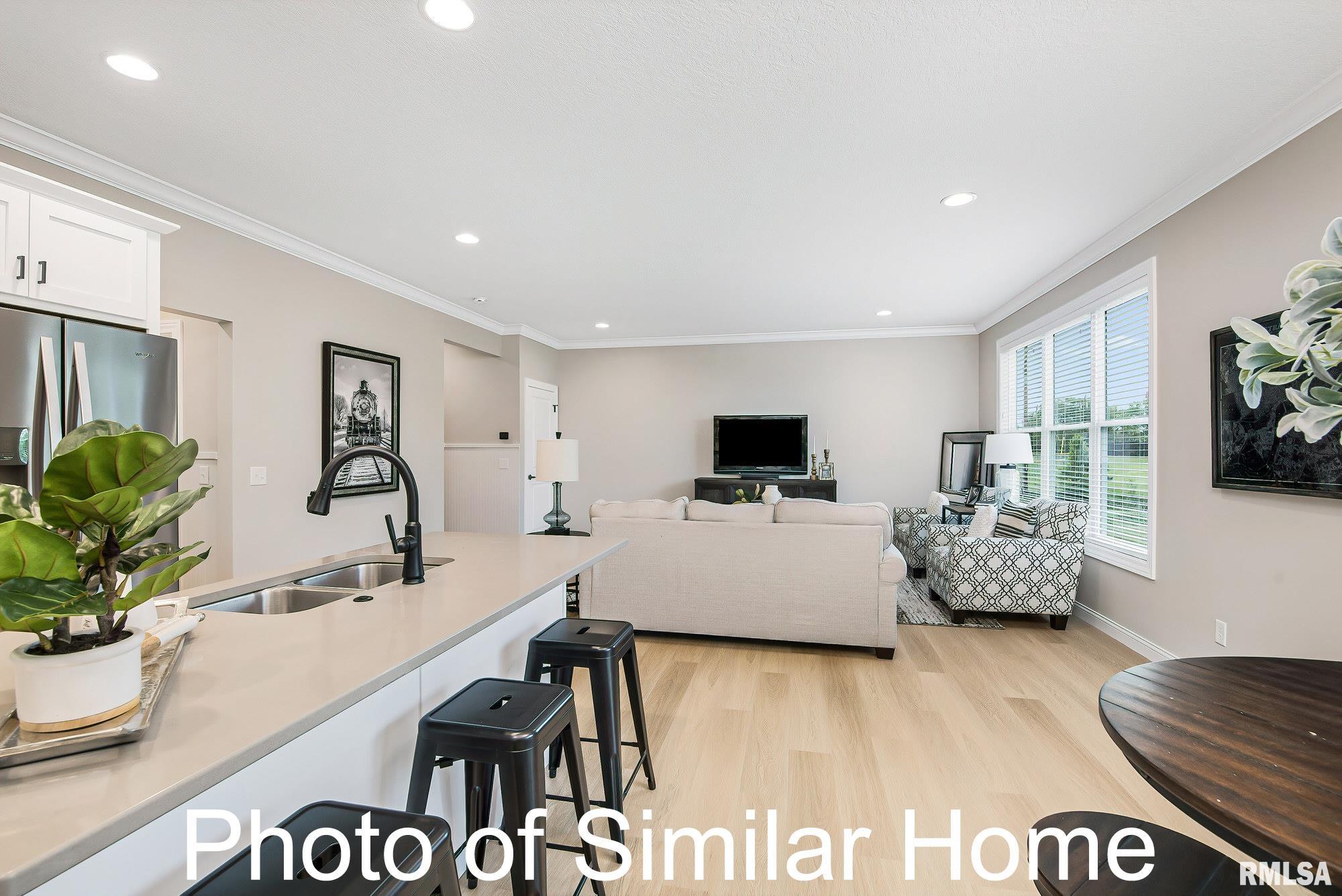 3808 Orchard Drive, Bettendorf, Iowa image 8