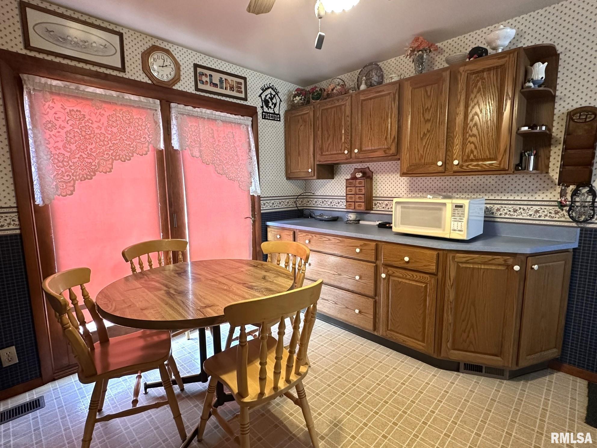1332 Imperial Avenue, Galesburg, Illinois image 16