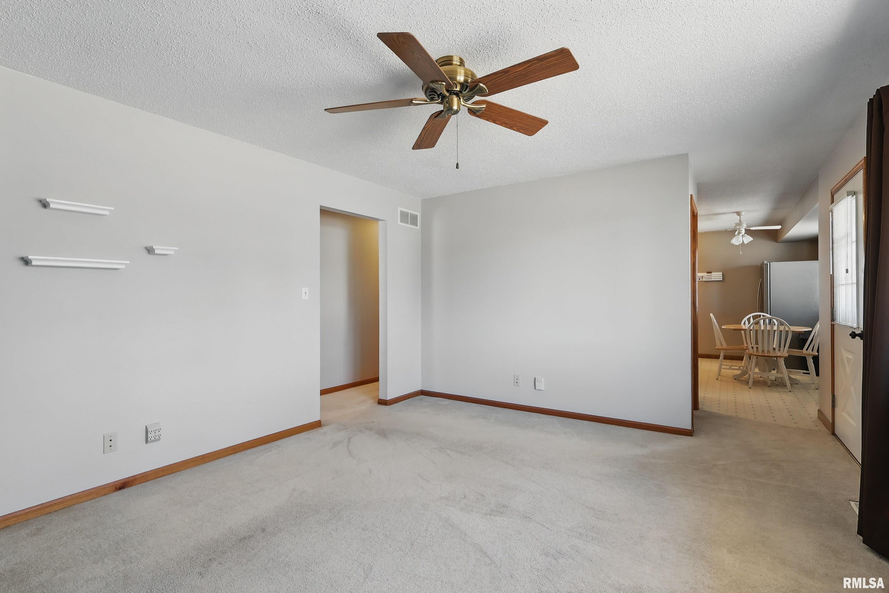 3534 4th Street, East Moline, Illinois image 6