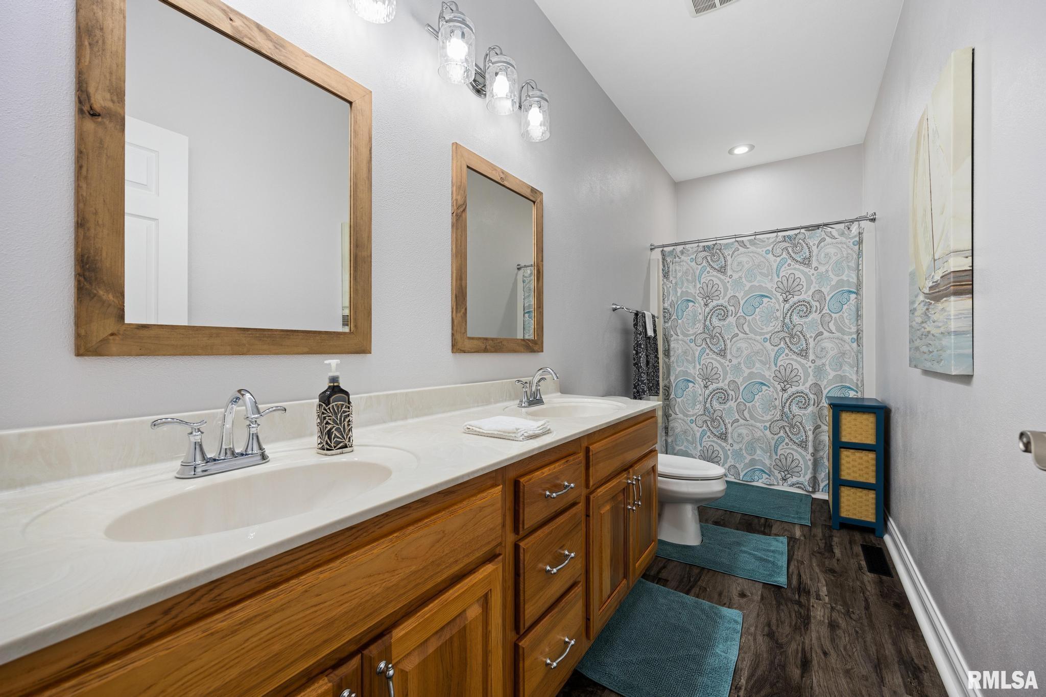 8008 W Thorngate Drive, Mapleton, Illinois image 26
