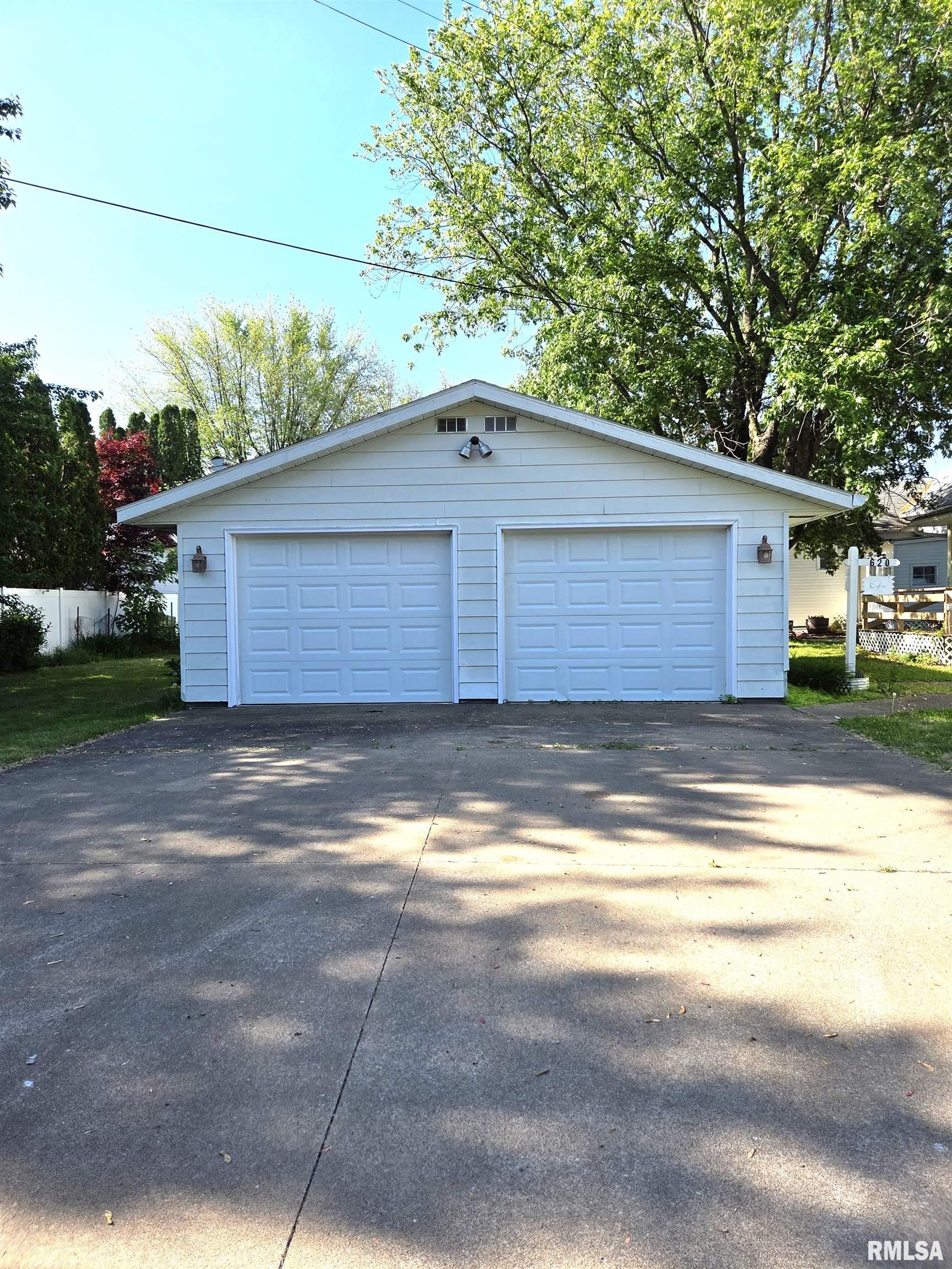 620 NW 2nd Avenue, Aledo, Illinois image 15