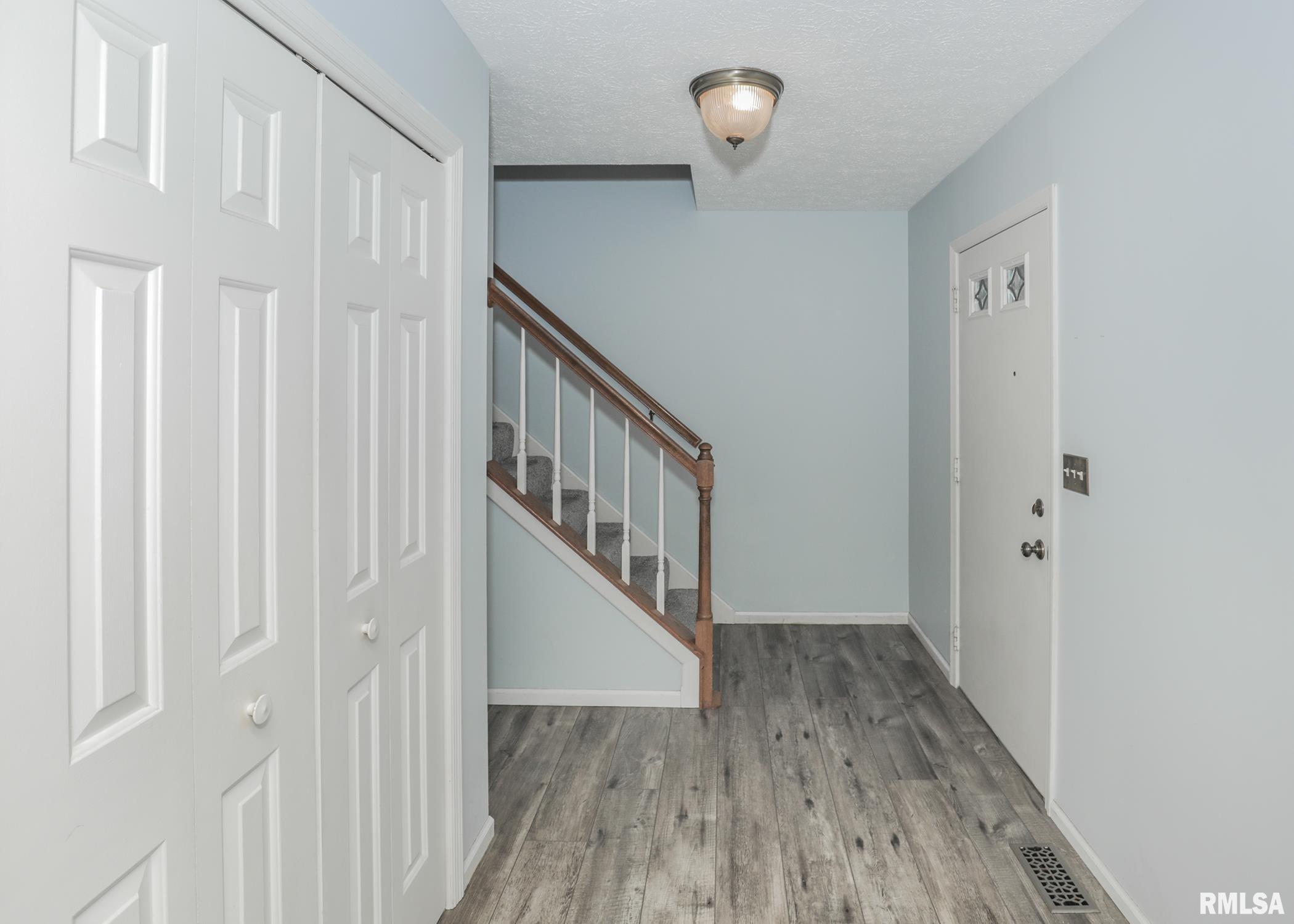 4760 Apple Valley Drive, Bettendorf, Iowa image 16