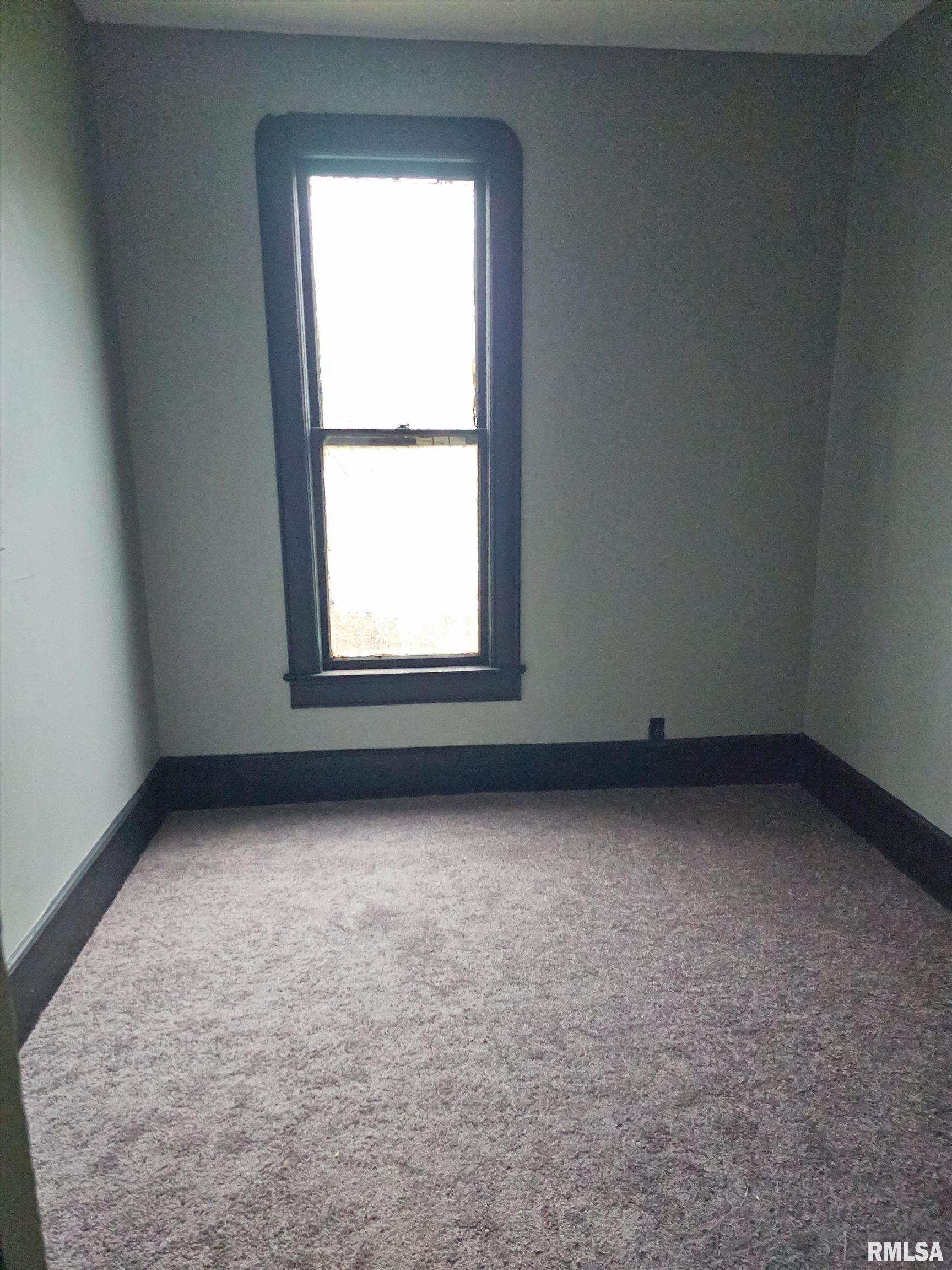 1706 N Wisconsin Avenue, Peoria, Illinois image 17
