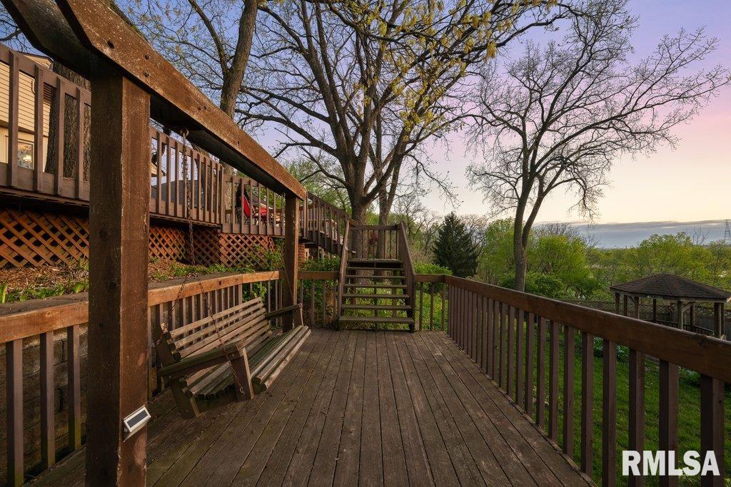 111 S Barrington Drive, Hampton, Illinois image 35