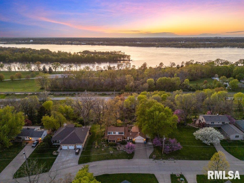111 S Barrington Drive, Hampton, Illinois image 37