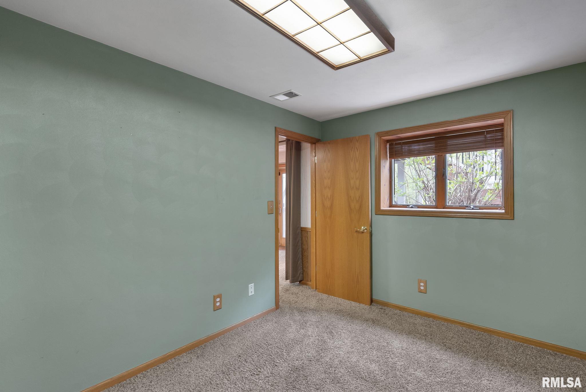 1303 Lakeside Court, Port Byron, Illinois image 45