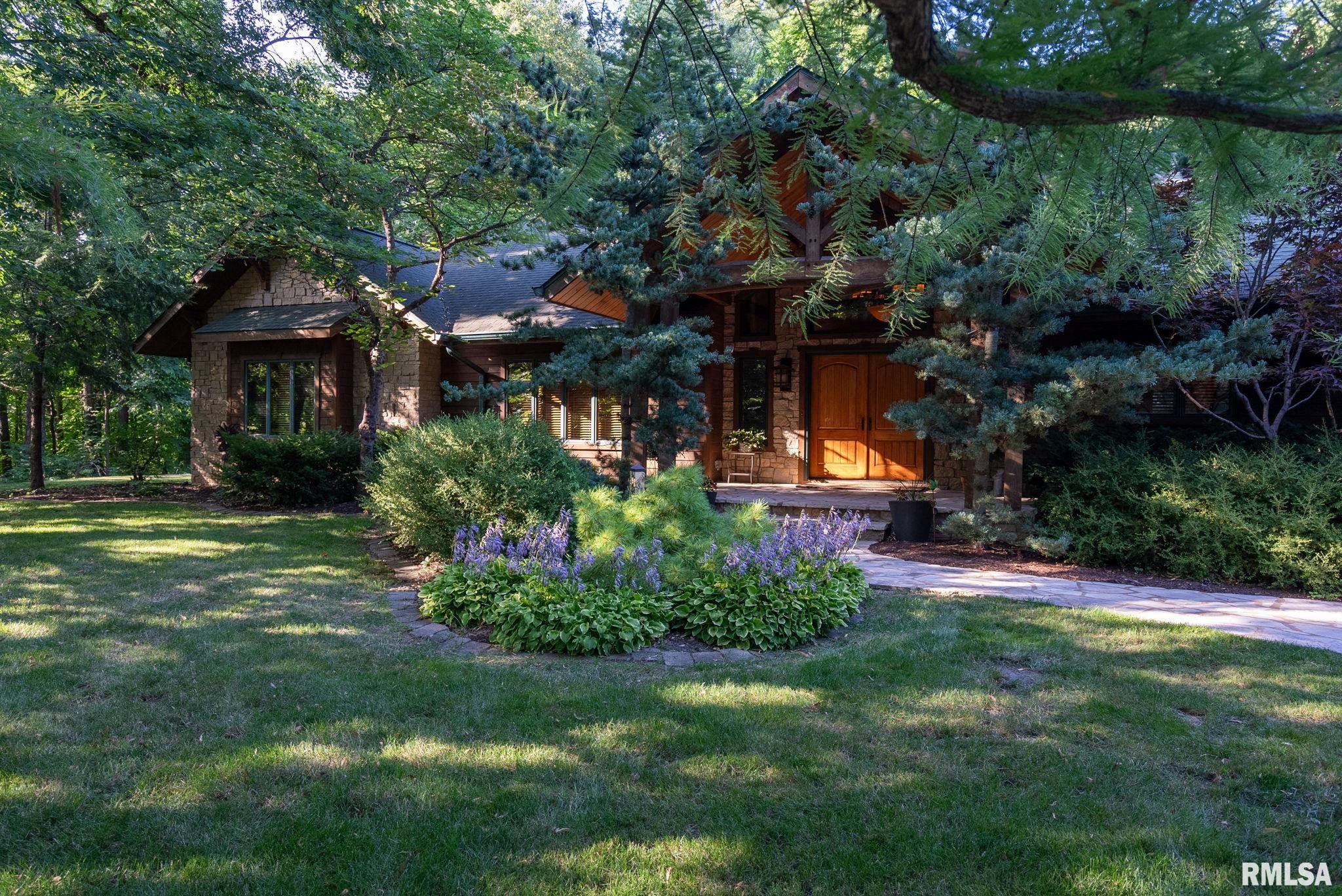 7 Autumn Creek Drive, Coal Valley, Illinois image 11