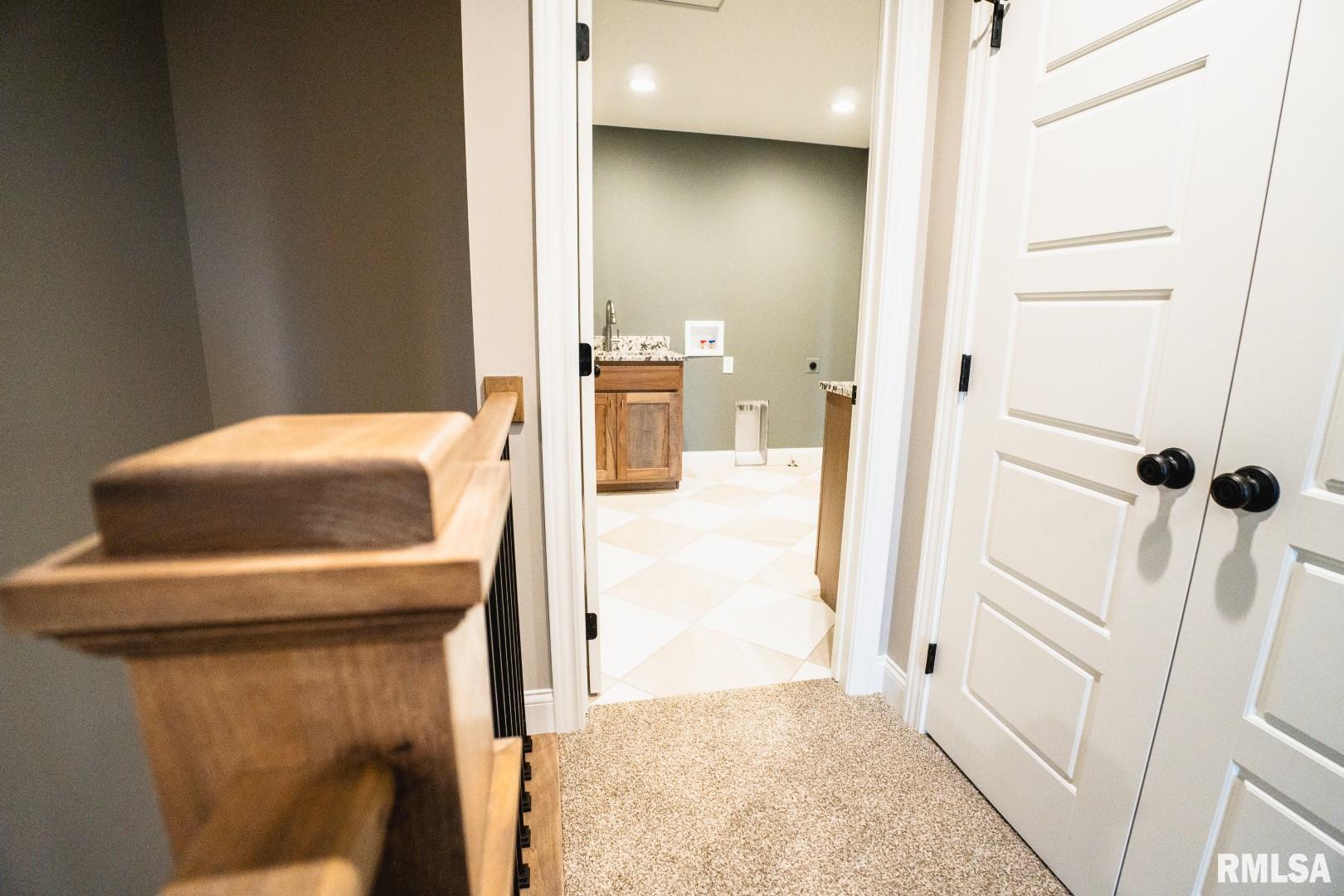 6654 Meghan Avenue, Bettendorf, Iowa image 33