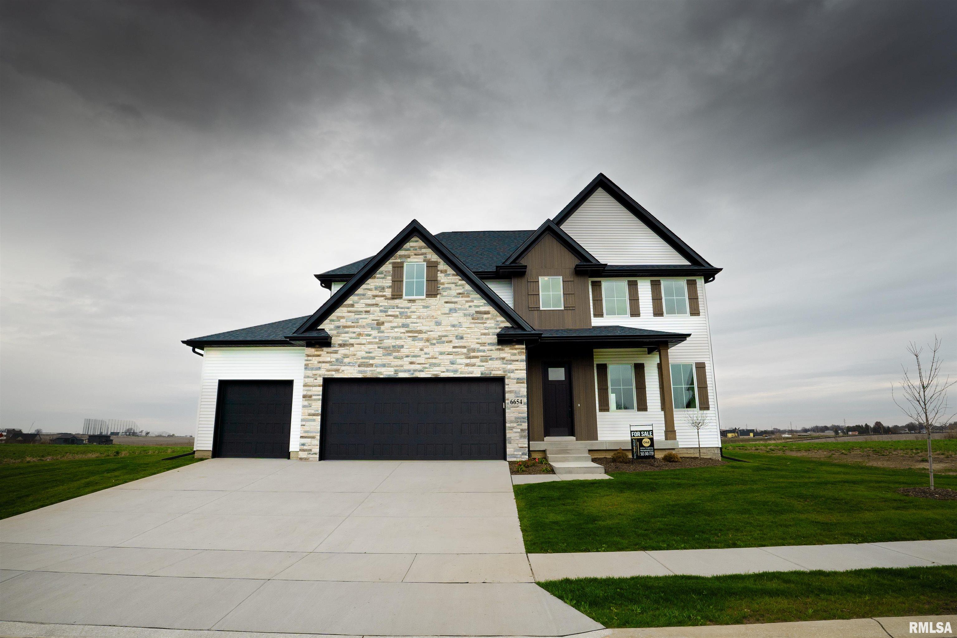 6654 Meghan Avenue, Bettendorf, Iowa image 6