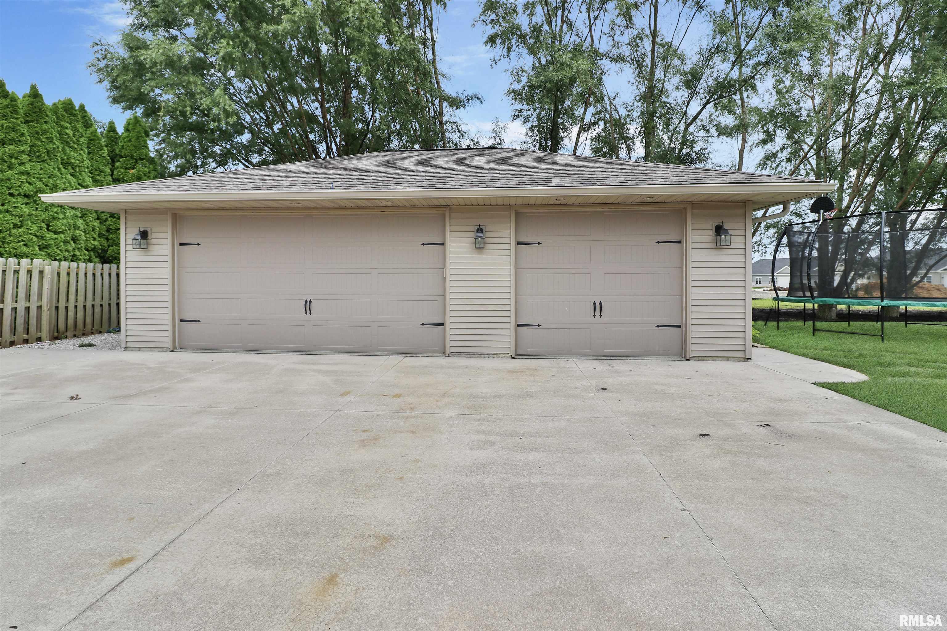 1635 Kingsbury Road, Washington, Illinois image 42