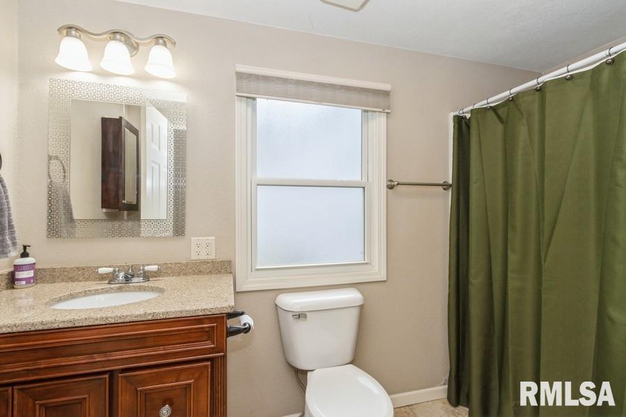 308 E 9th Street, Tipton, Iowa image 15