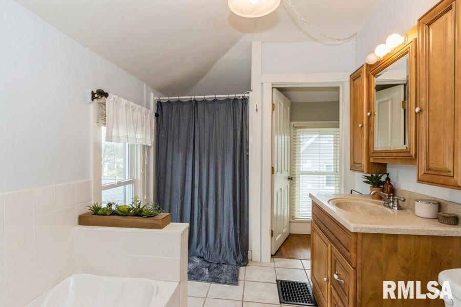 308 E 9th Street, Tipton, Iowa image 24