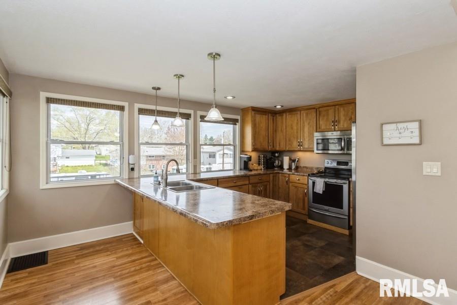 308 E 9th Street, Tipton, Iowa image 9
