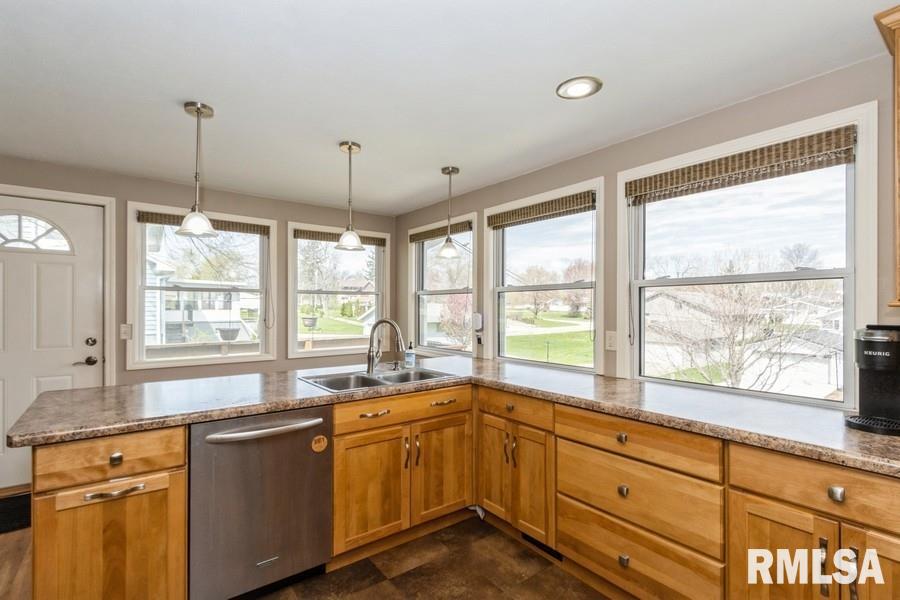308 E 9th Street, Tipton, Iowa image 11