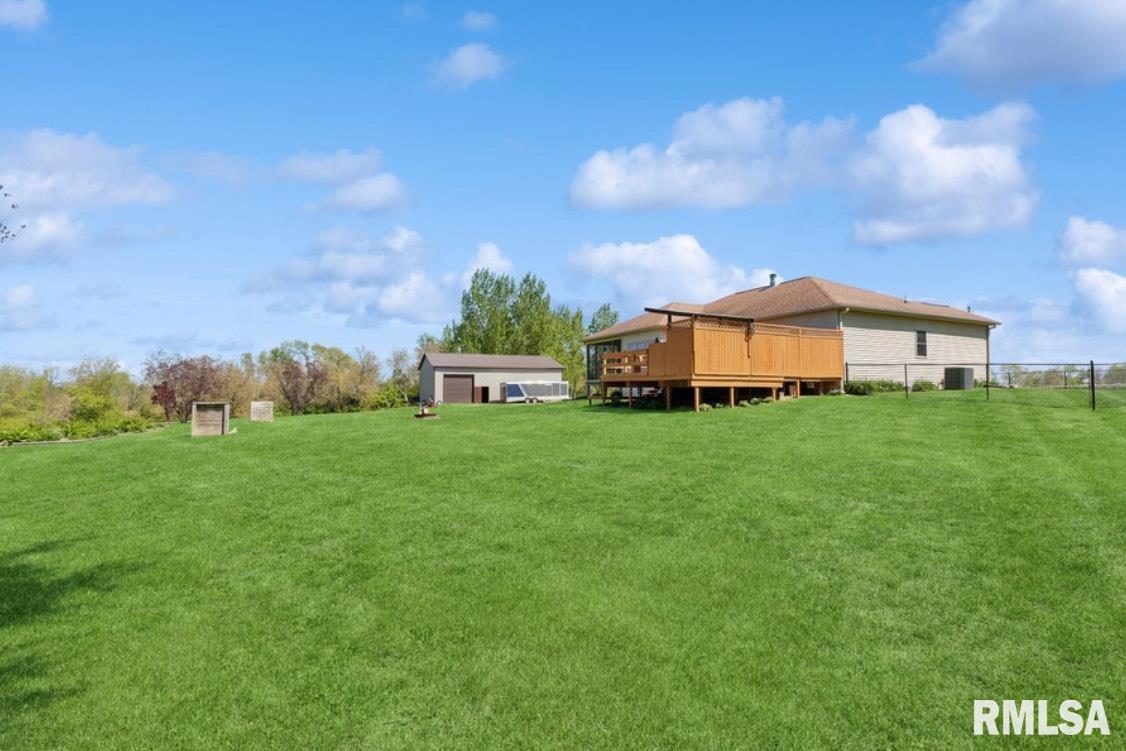 1745 345th Avenue, Goose Lake, Iowa image 5