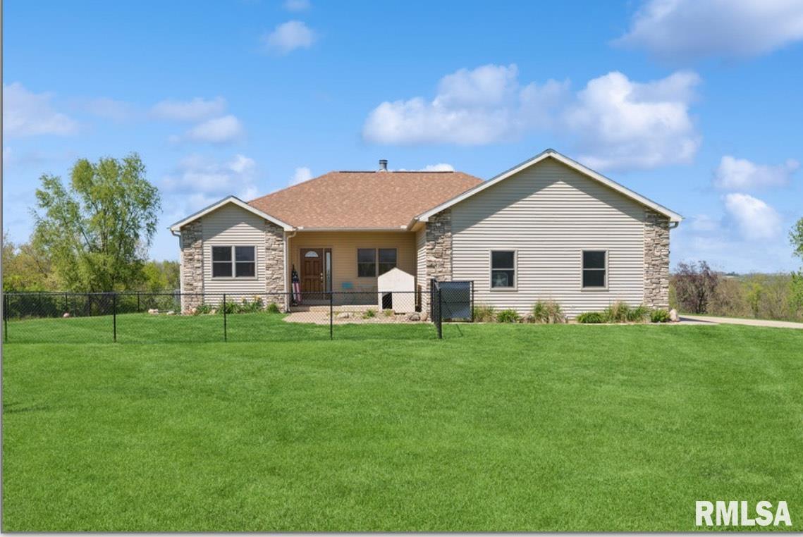 1745 345th Avenue, Goose Lake, Iowa image 1