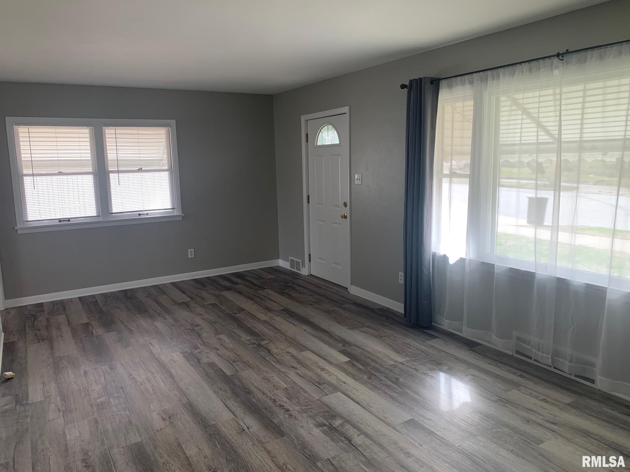 1014 N 6th Street, Quincy, Illinois image 3