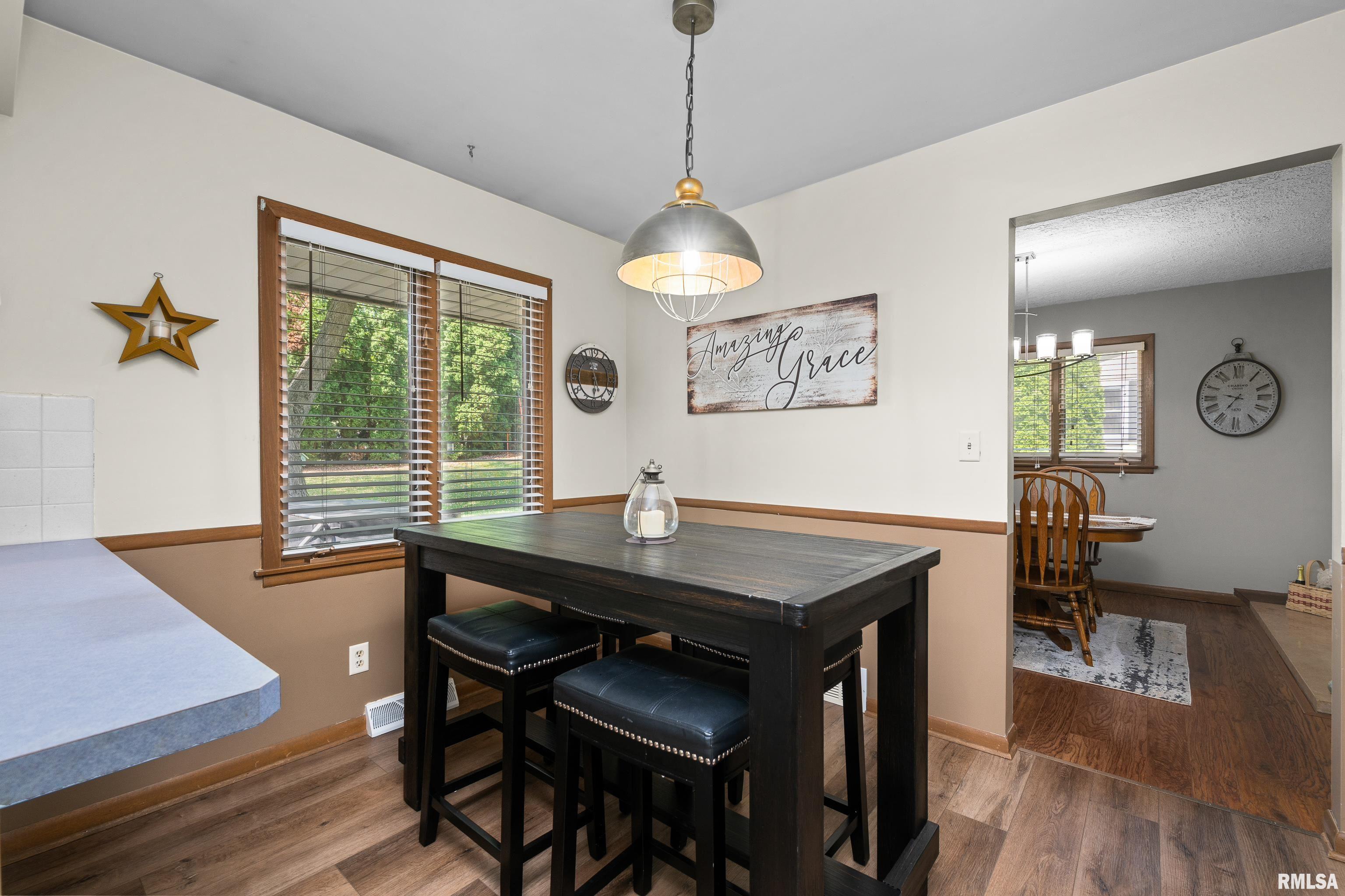 3567 49th Street, Moline, Illinois image 8