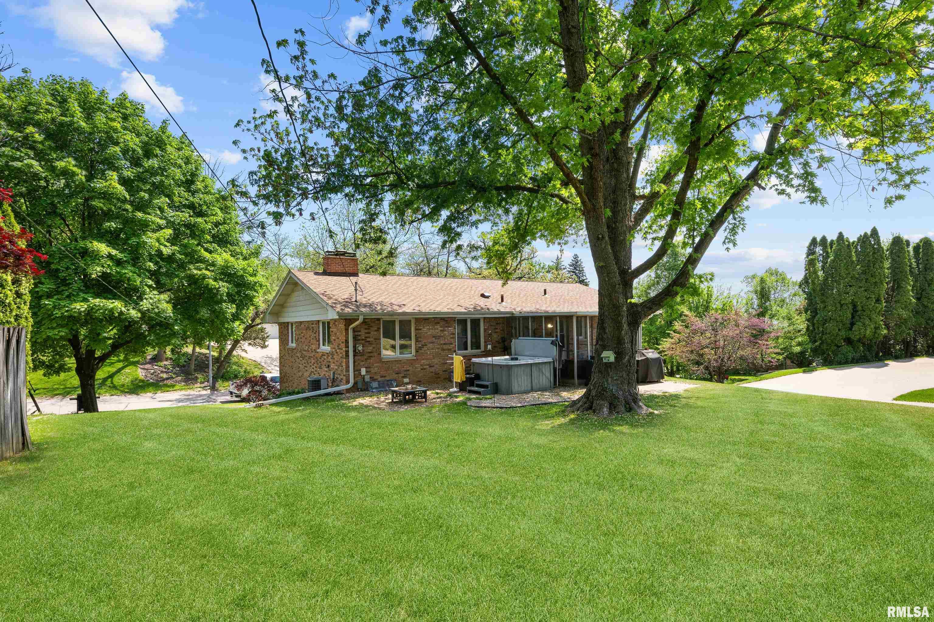 3567 49th Street, Moline, Illinois image 4