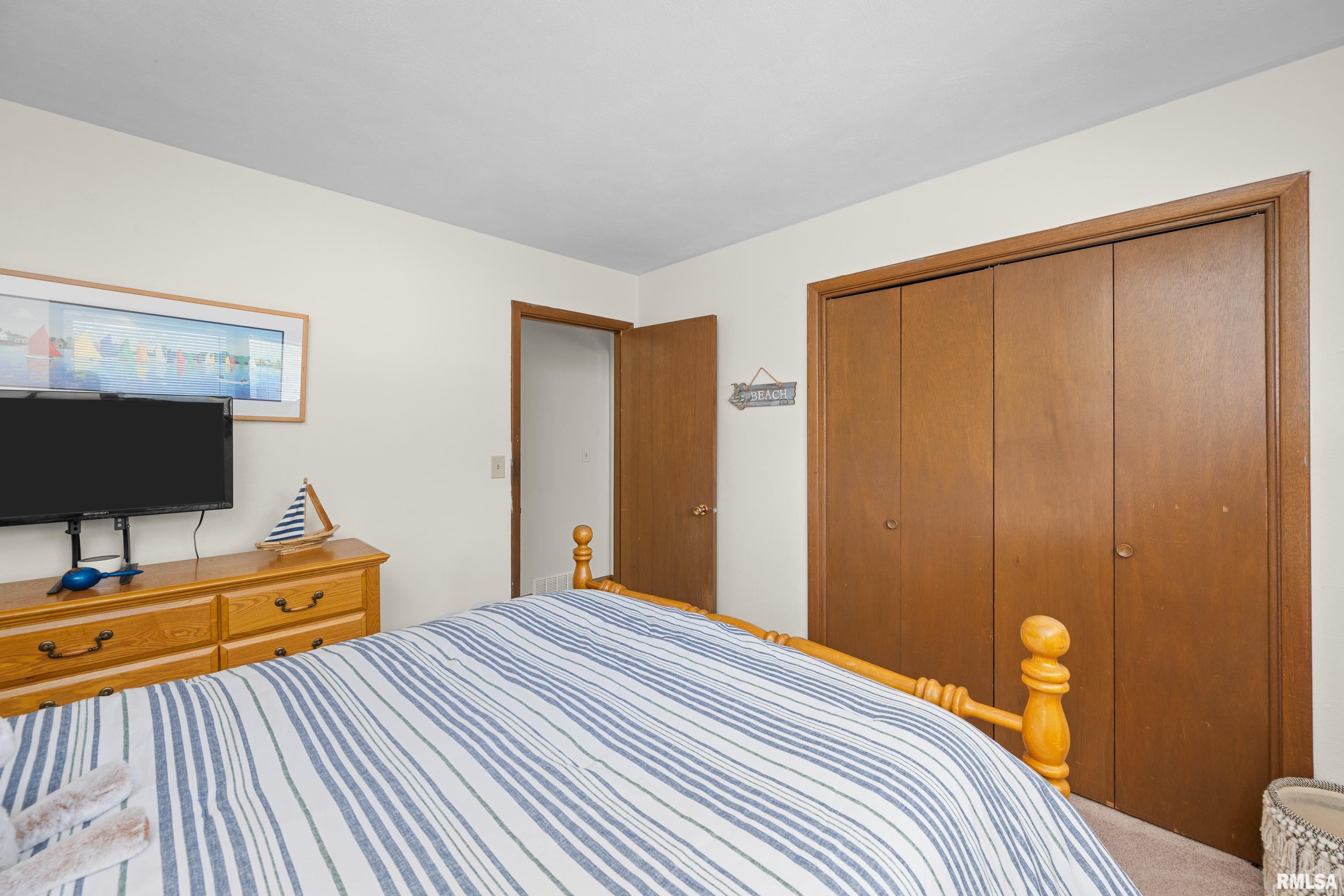 3567 49th Street, Moline, Illinois image 15