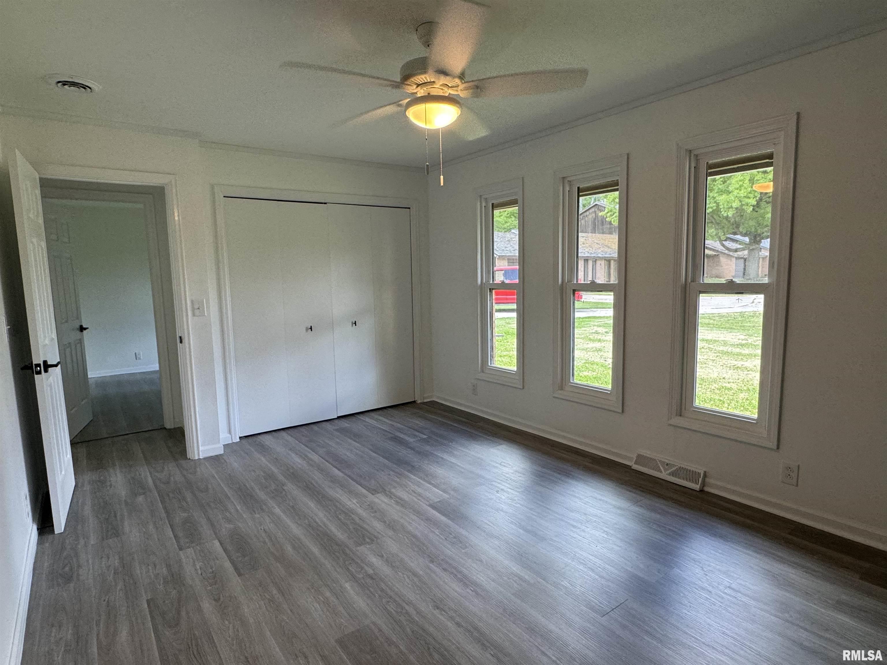 3 Rye Court, Macomb, Illinois image 35