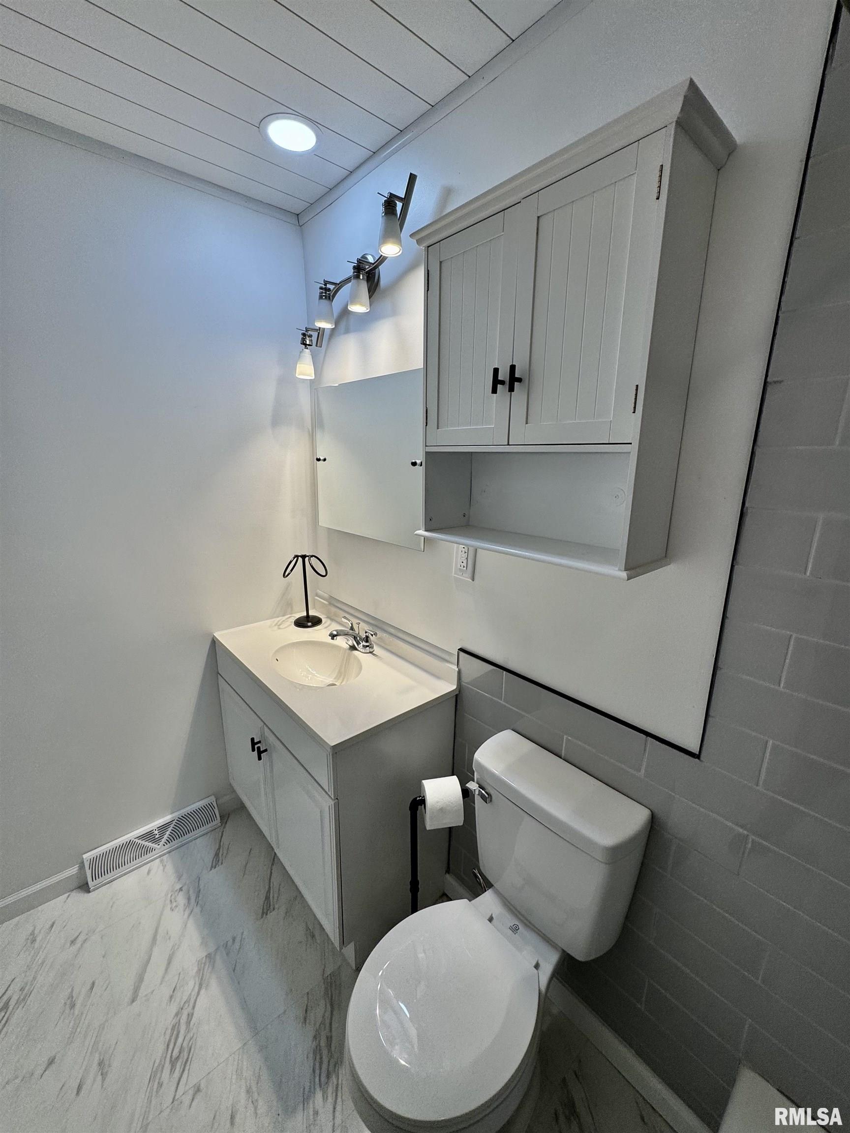 3 Rye Court, Macomb, Illinois image 31