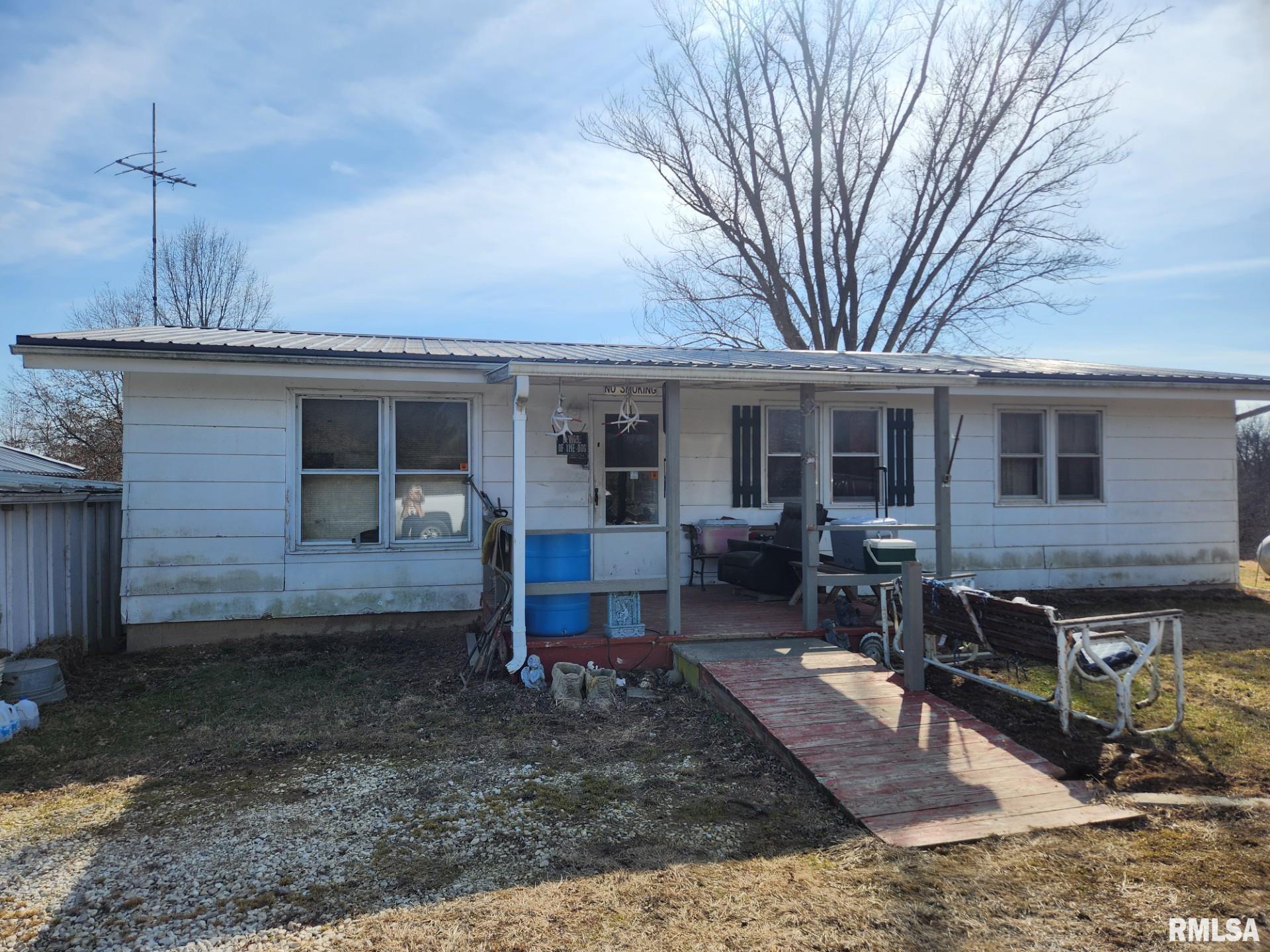 1558 N 2700th Avenue, Loraine, Illinois image 1