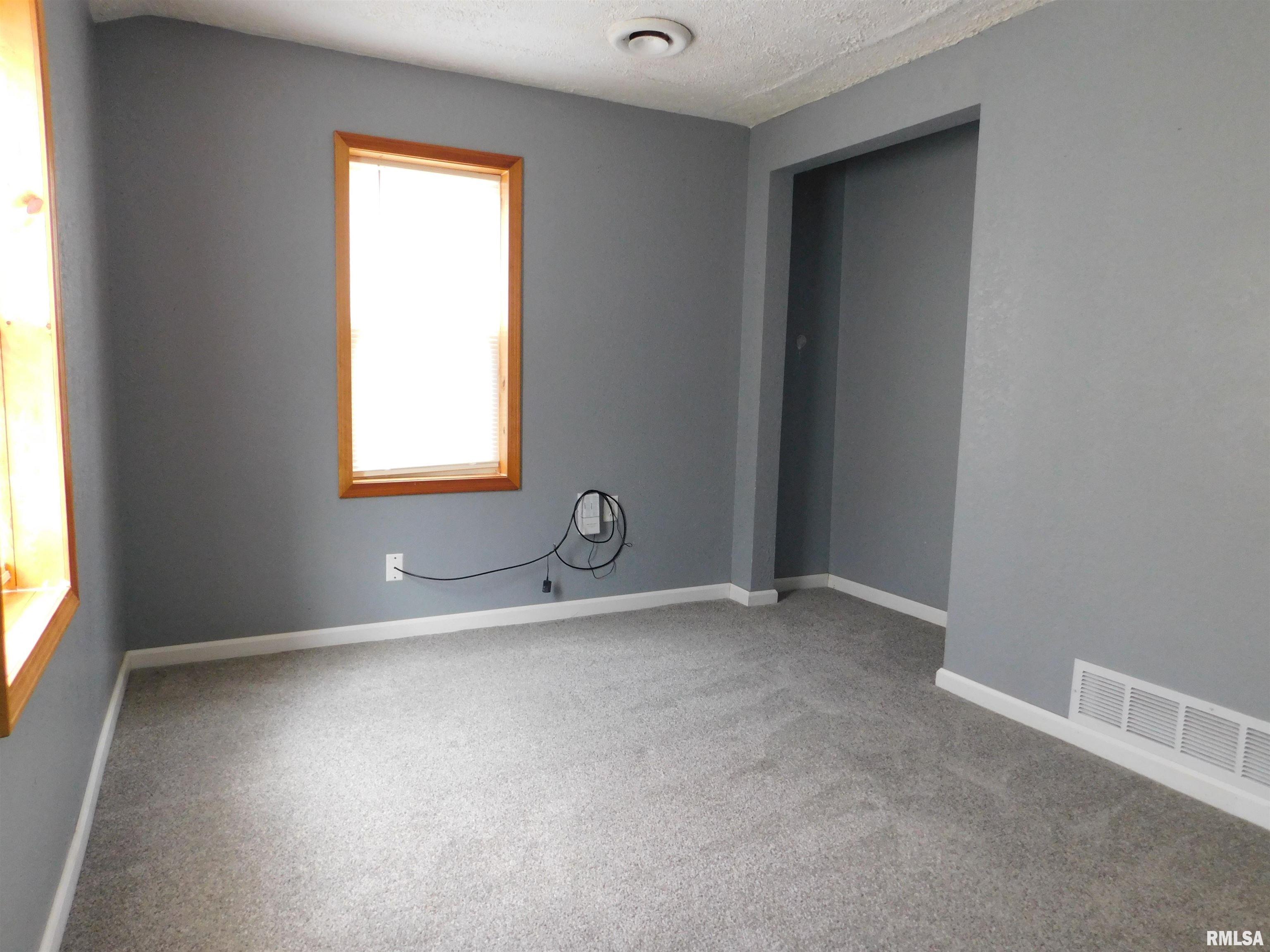 618 3rd Street, Colona, Illinois image 10