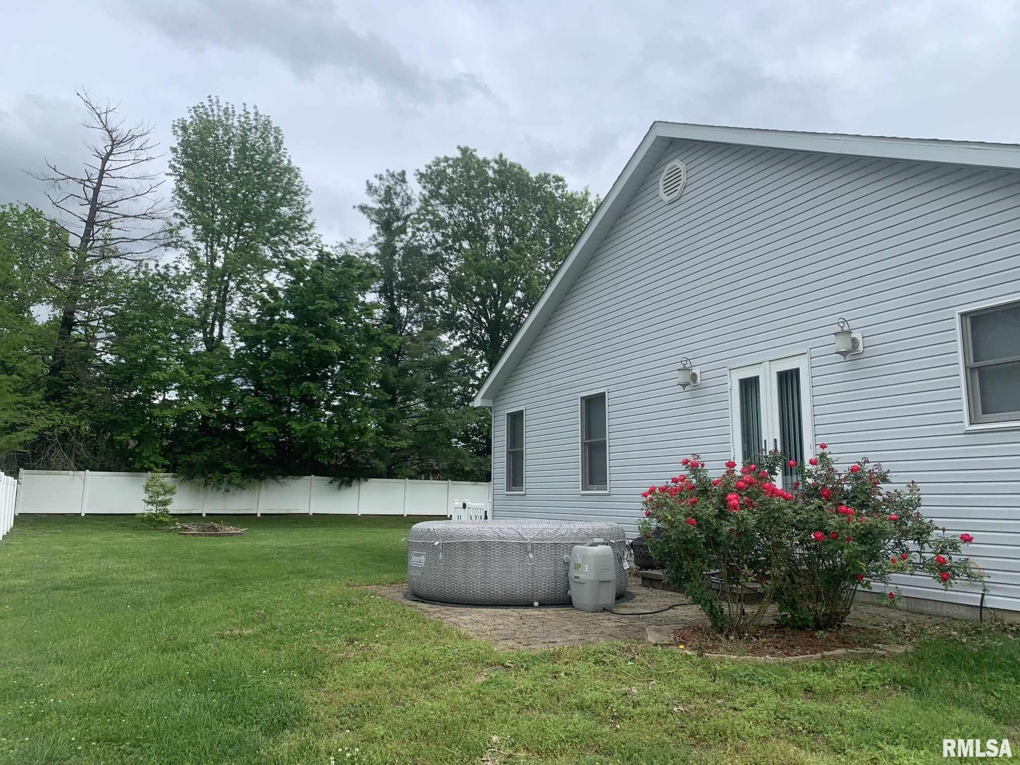 1626 Venable Street, Carterville, Illinois image 10