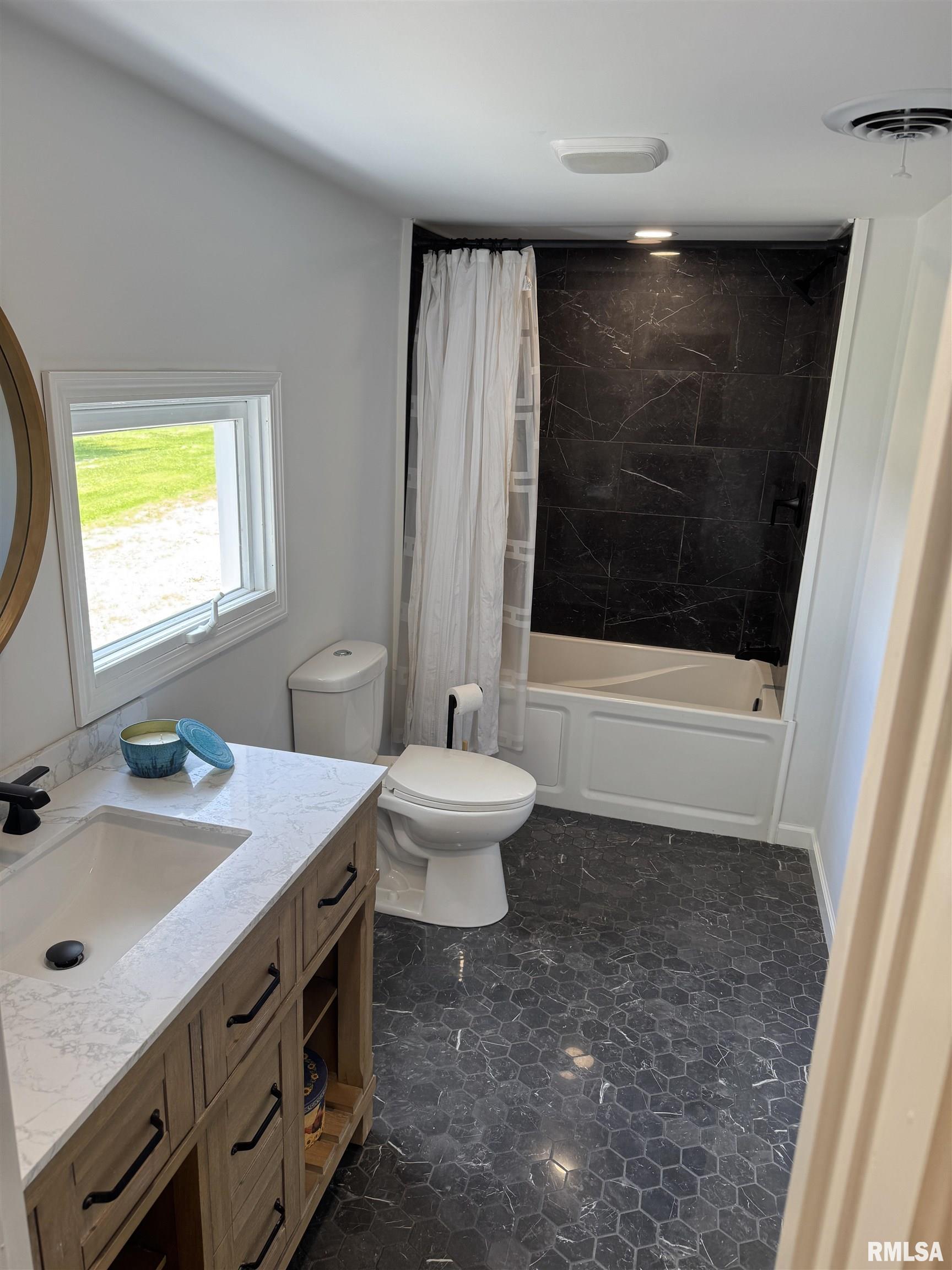 6984 Washington Street, Mulkeytown, Illinois image 30