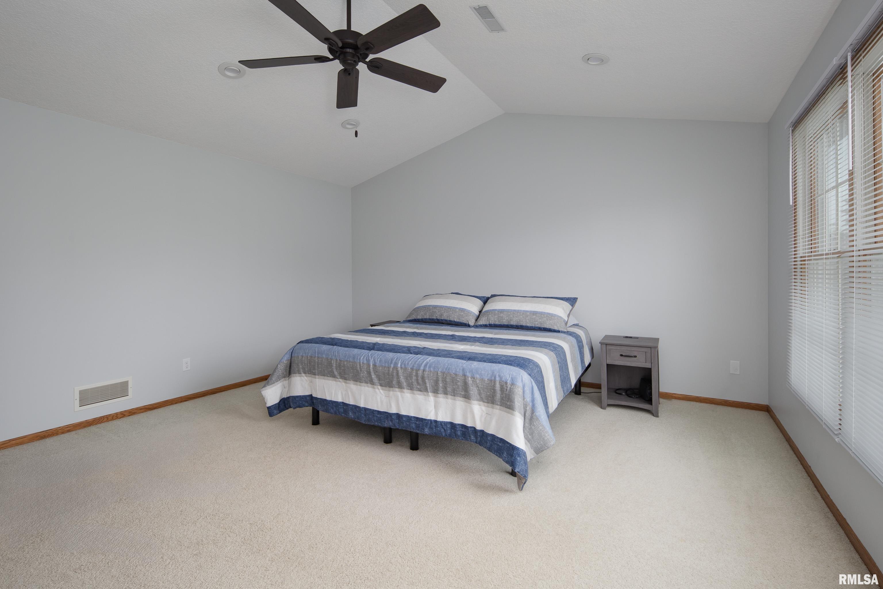 2883 48th Avenue, Bettendorf, Iowa image 23