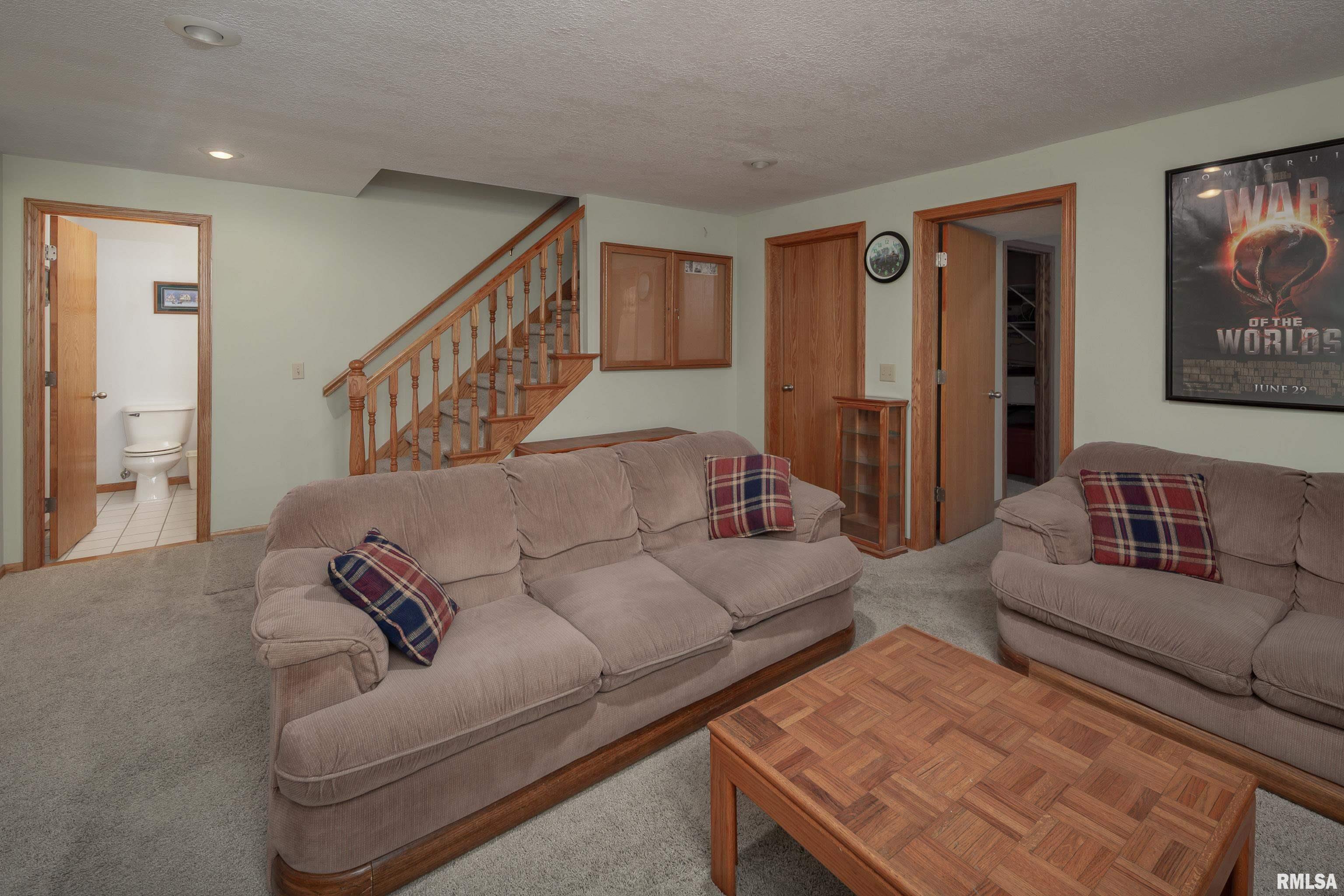 2883 48th Avenue, Bettendorf, Iowa image 30