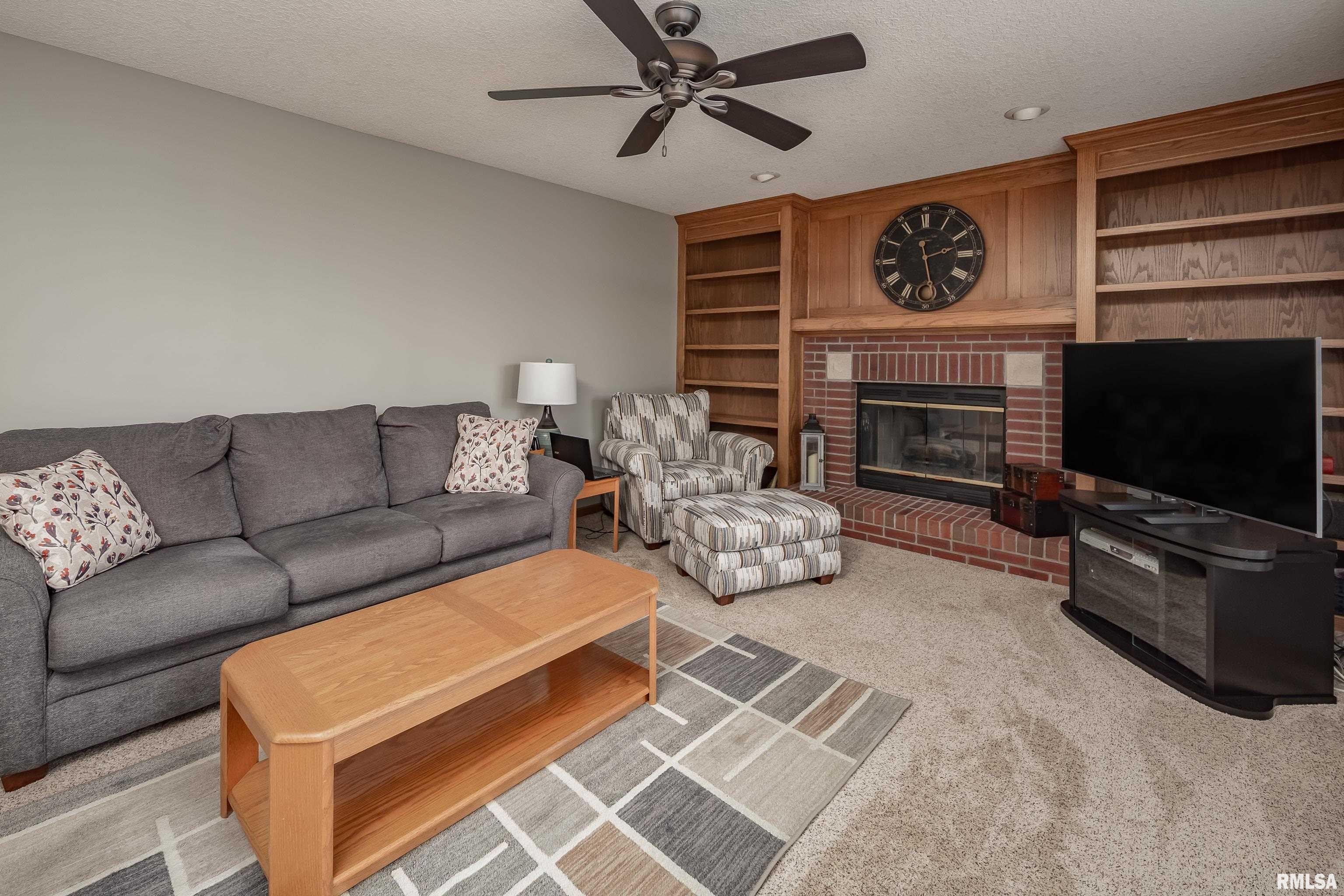 2883 48th Avenue, Bettendorf, Iowa image 12