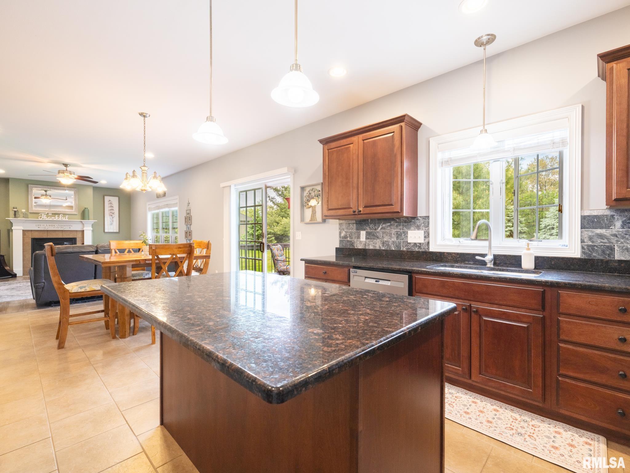 7115 W Lancaster Road, Peoria, Illinois image 9