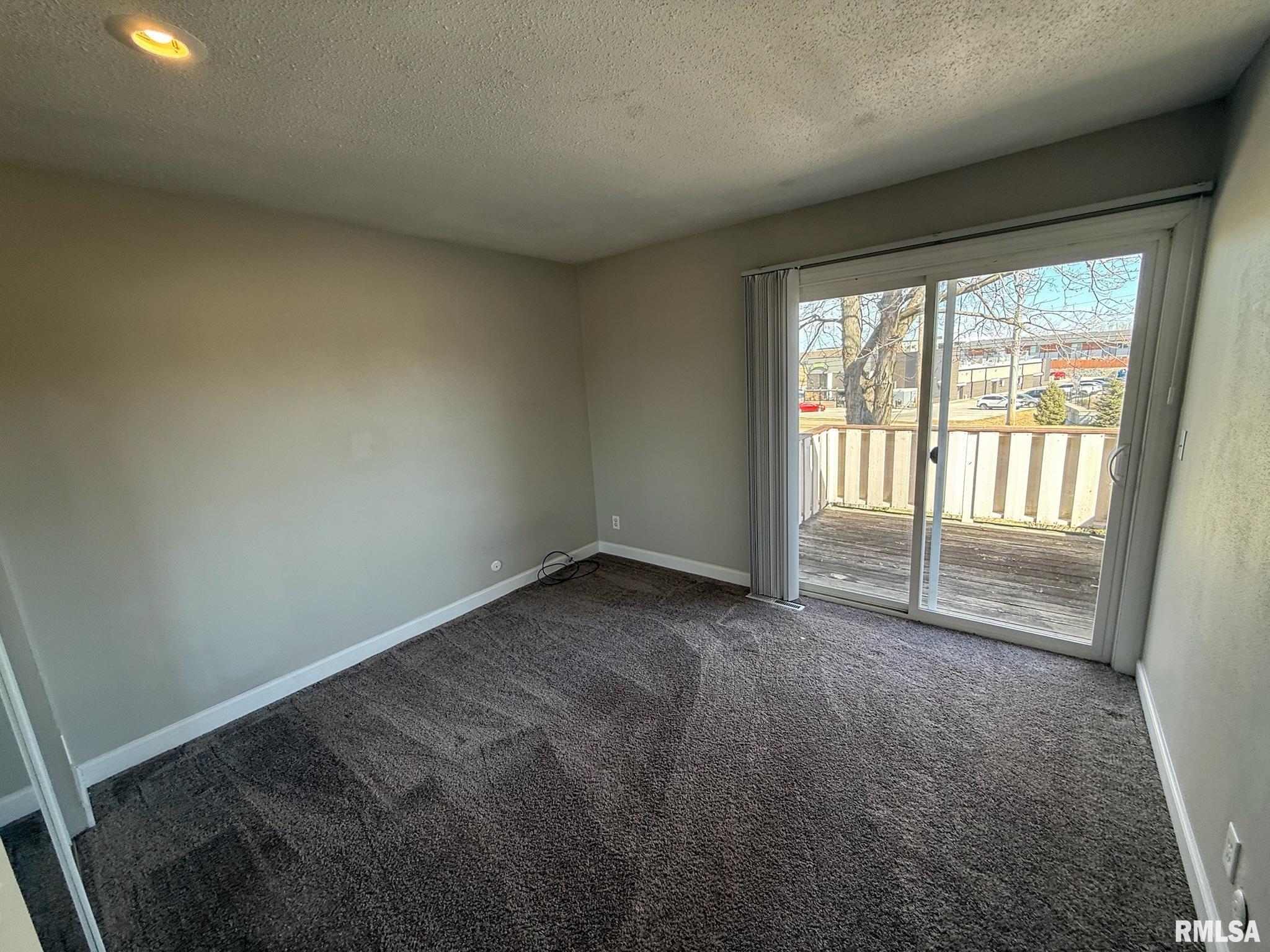 3713 Cedarwood Court, Bettendorf, Iowa image 9